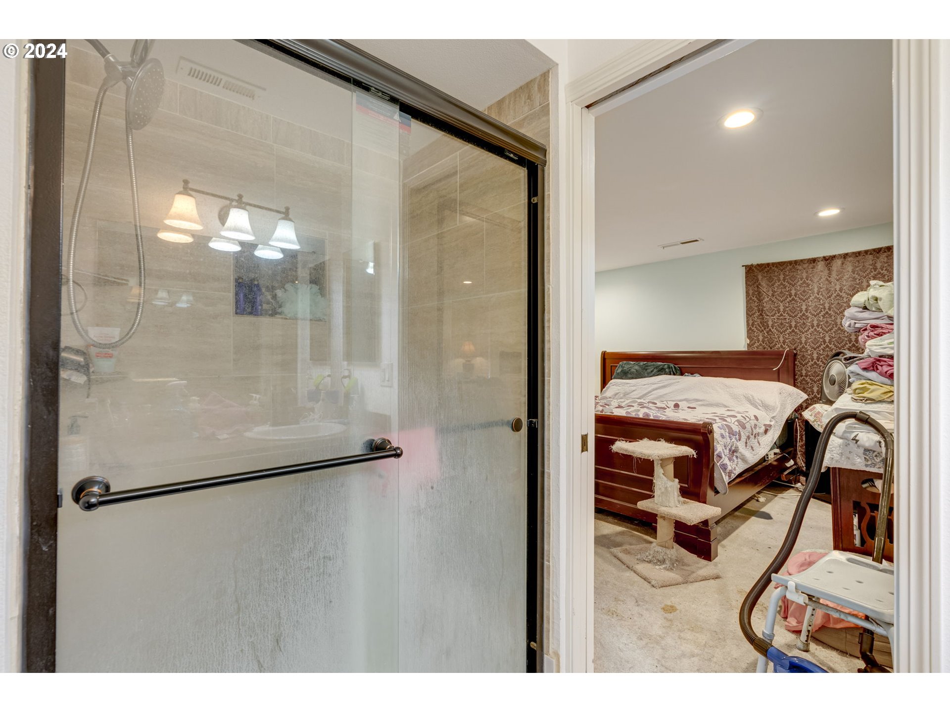 Photo #25: 123448396 Listing: Photo #25