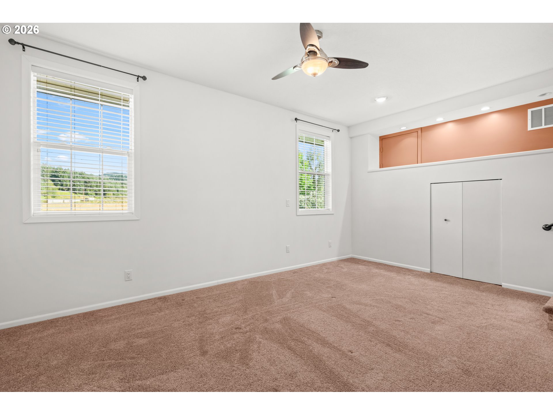 Property photo 34 of 48