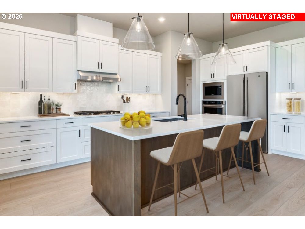 1650 S Redwood ST, Canby, OR, 97013