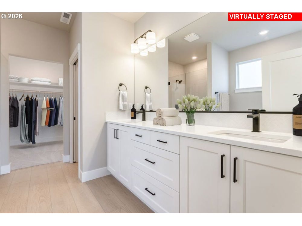 1650 S Redwood ST, Canby, OR, 97013