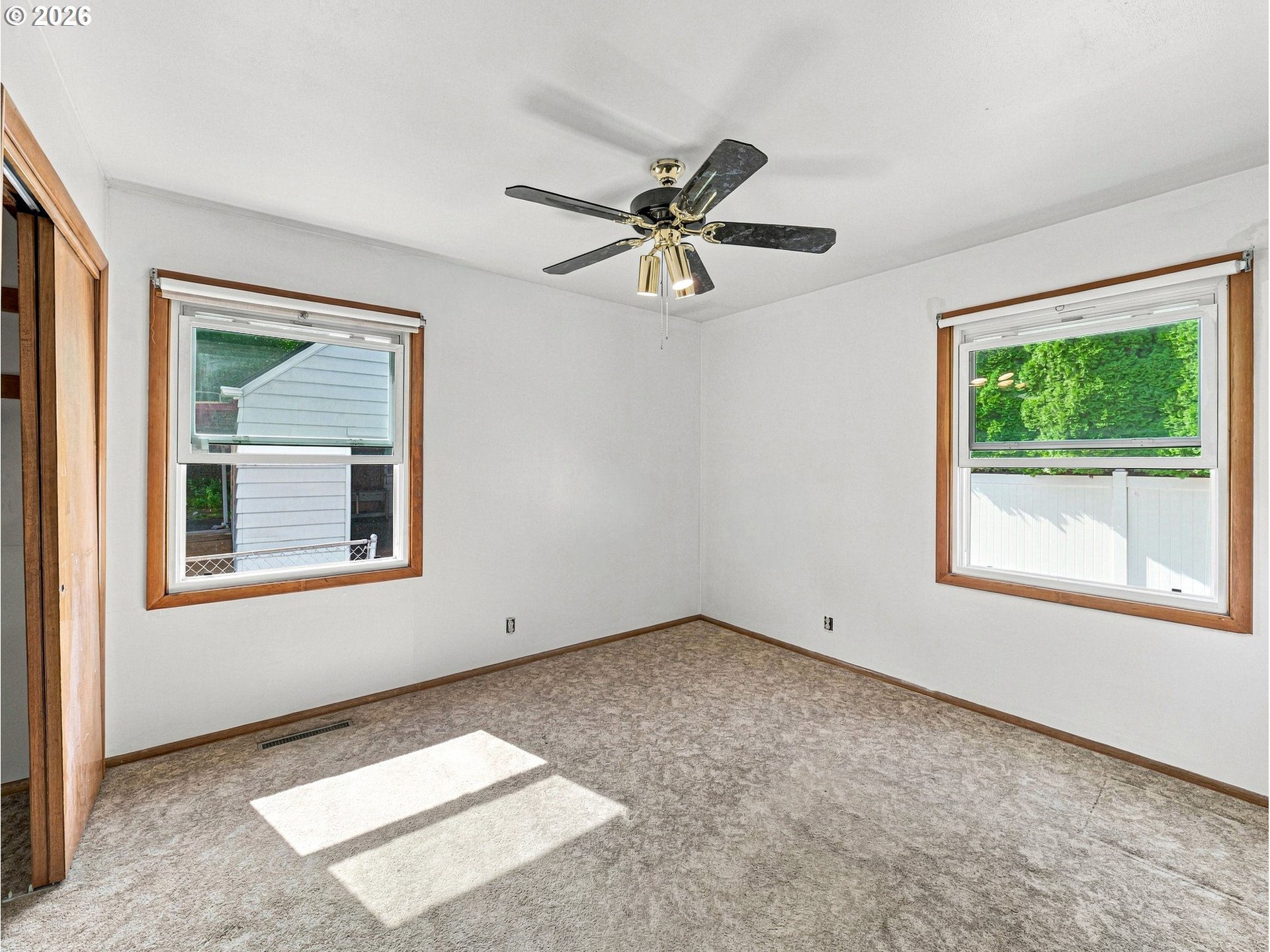 Property photo 14 of 42