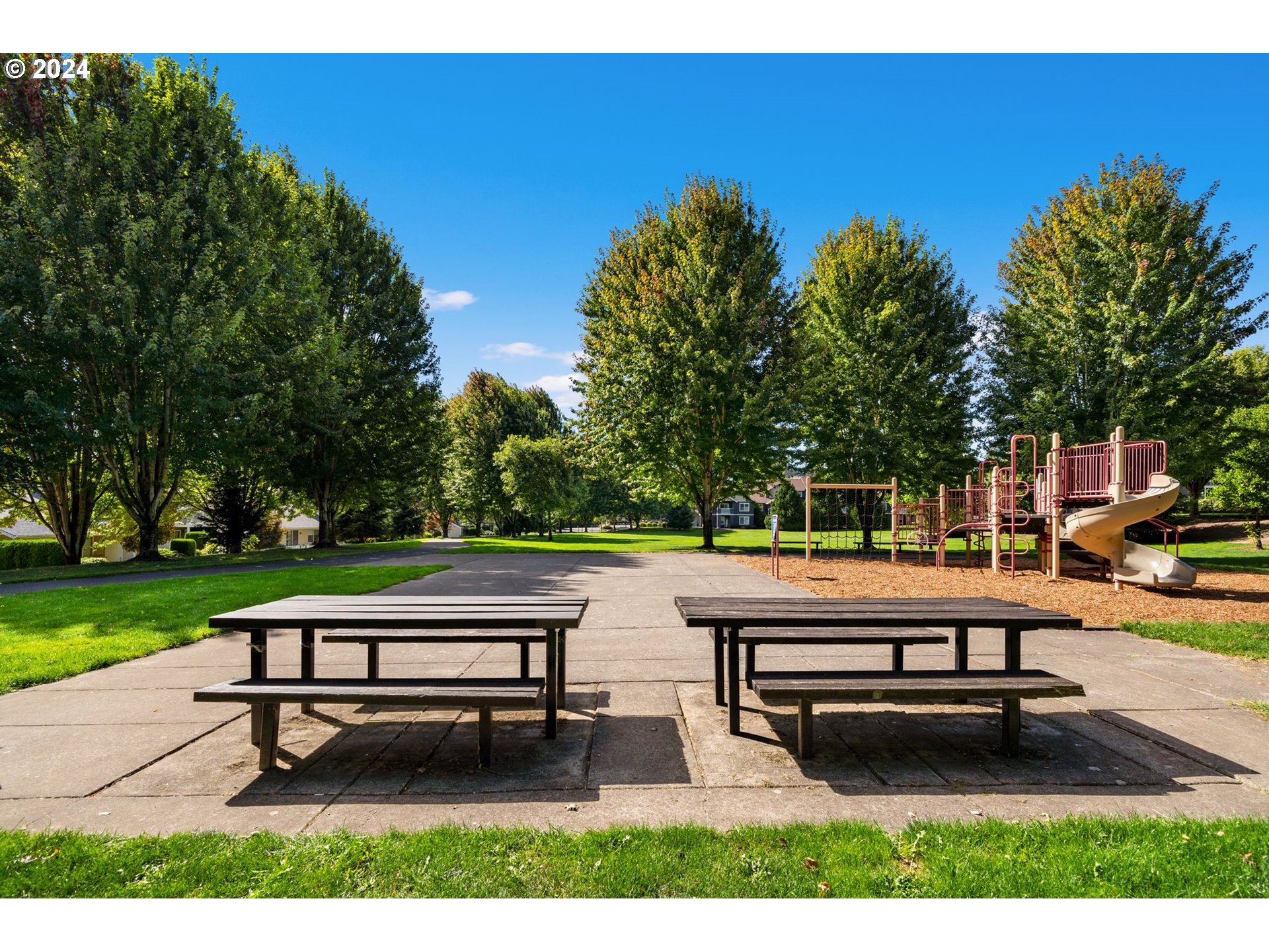 Photo #27: 124626982 Listing: Photo #27