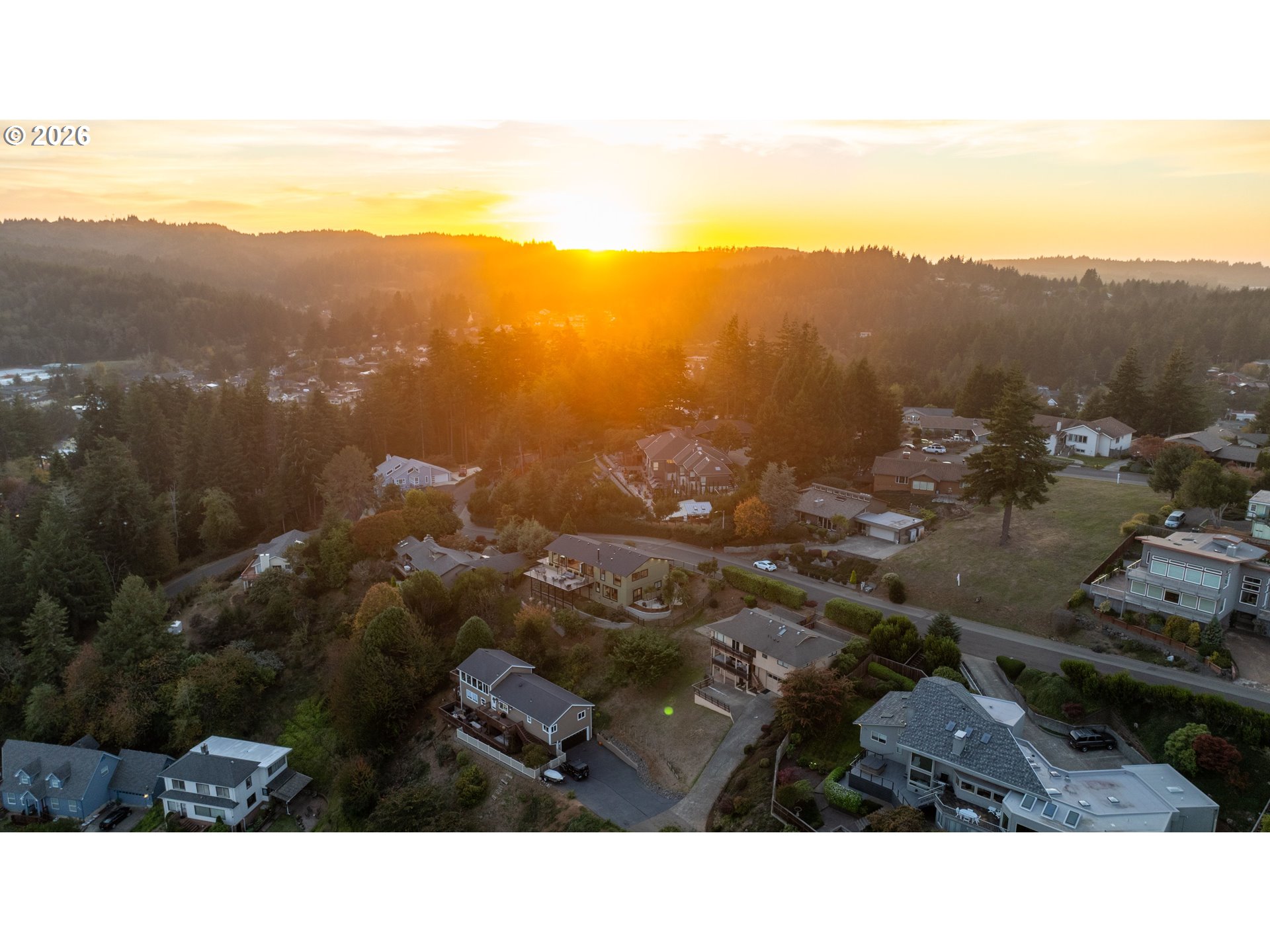744 TELEGRAPH DR, Coos Bay, OR 97420
