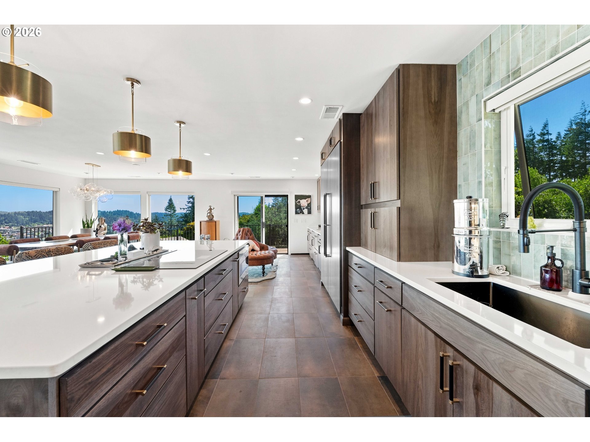 744 TELEGRAPH DR, Coos Bay, OR 97420