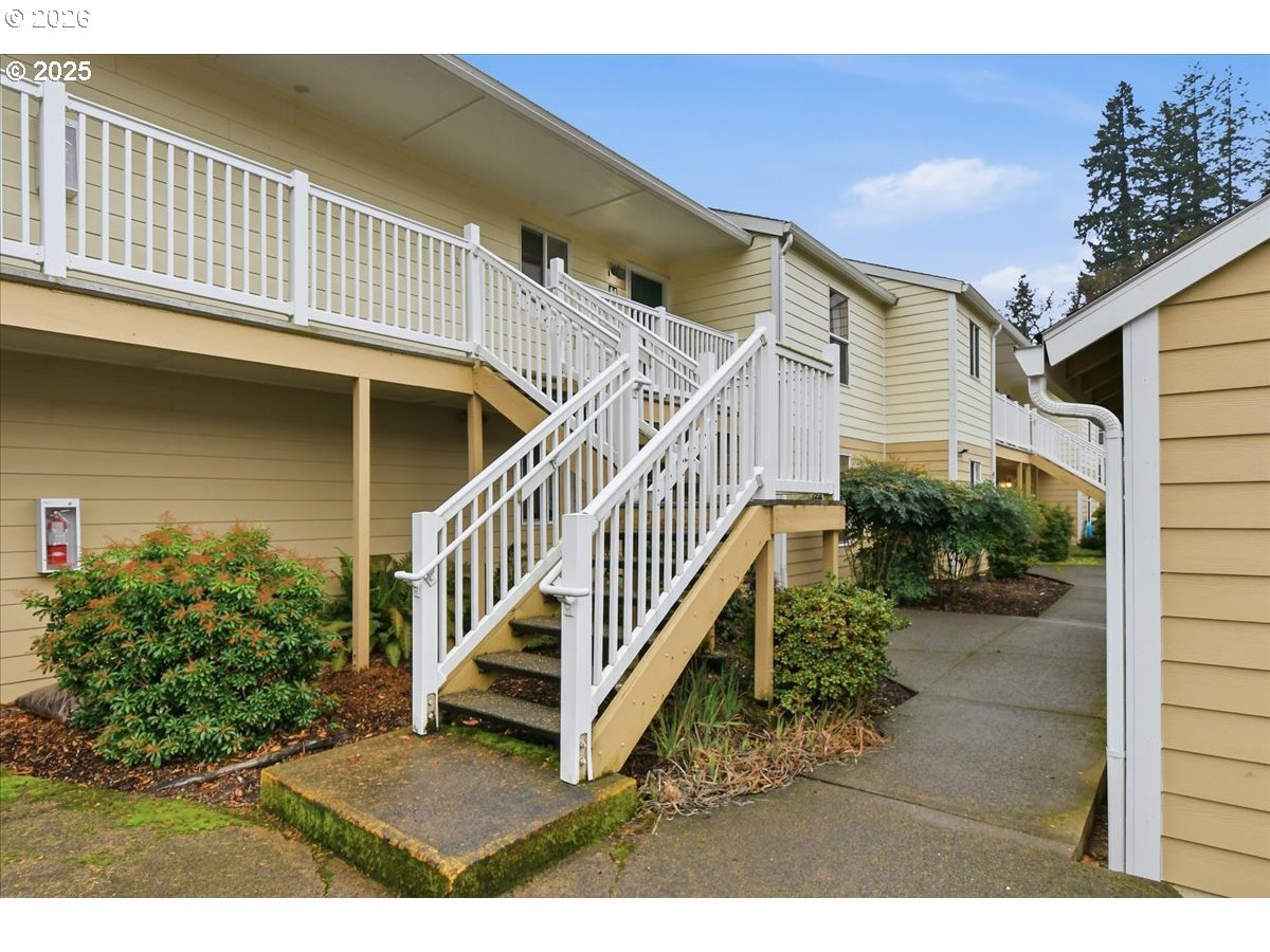 104 SW 6TH AVE, Milton Freewater, OR, 97862