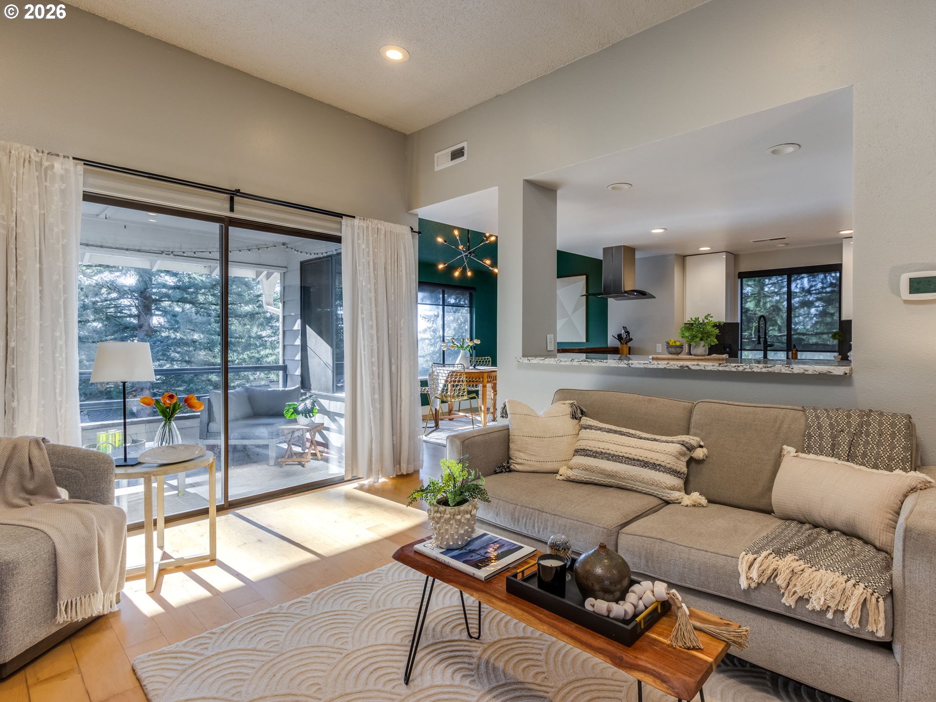 Photo #8: 125190135 Listing: Photo #8