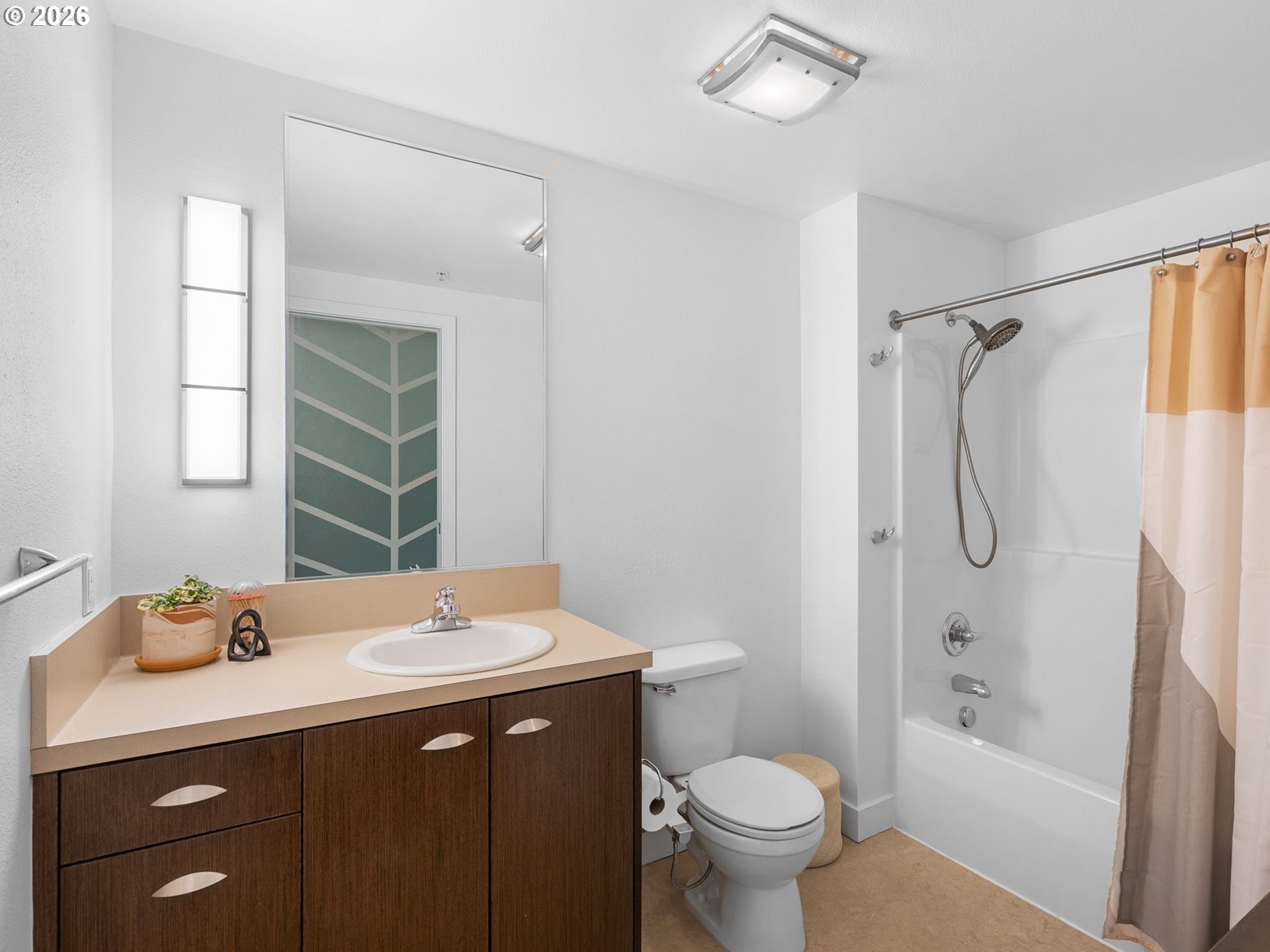 Photo #39: 125763616 Listing: Photo #39