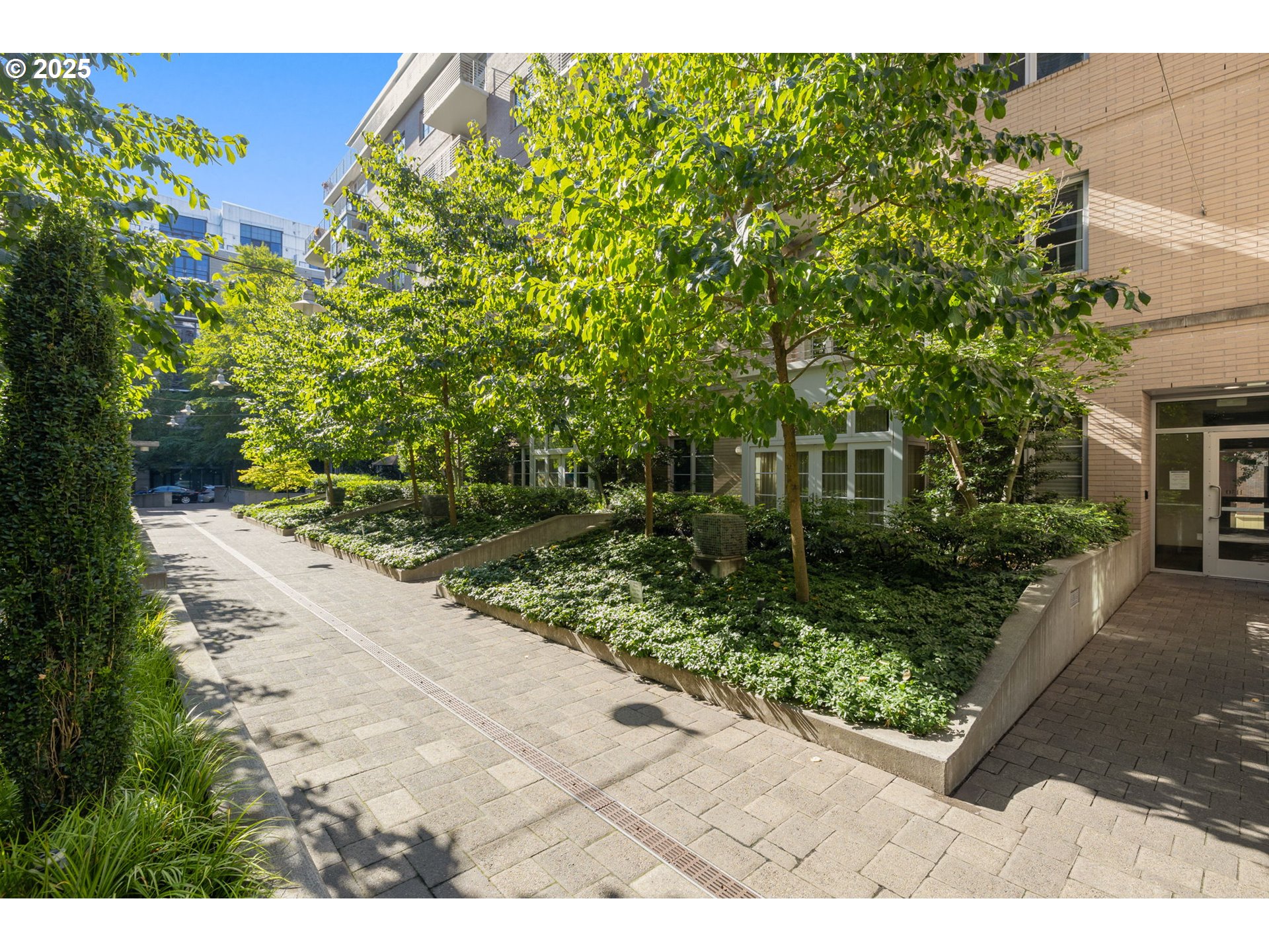 Photo #29: 125865466 Listing: Photo #29