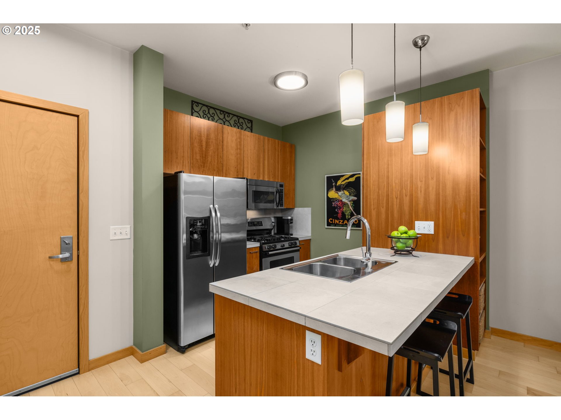 Photo #9: 125865466 Listing: Photo #9