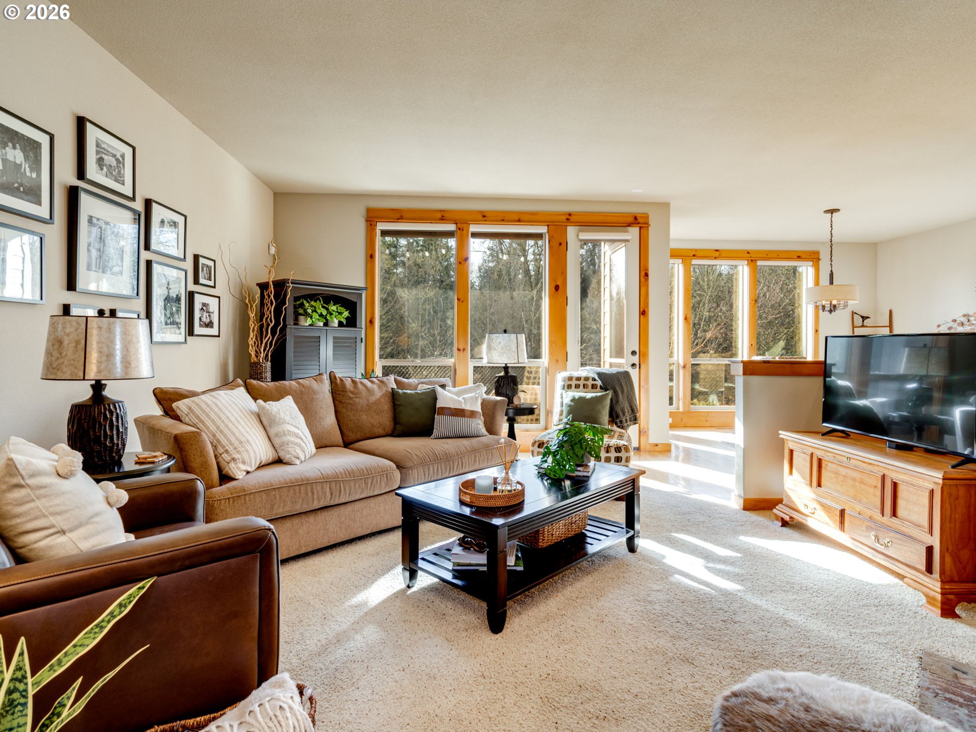 Photo #5: 126152668 Listing: Photo #5