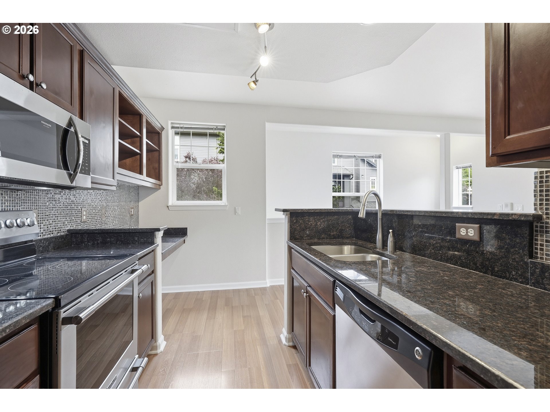 Photo #14: 127255706 Listing: Photo #14