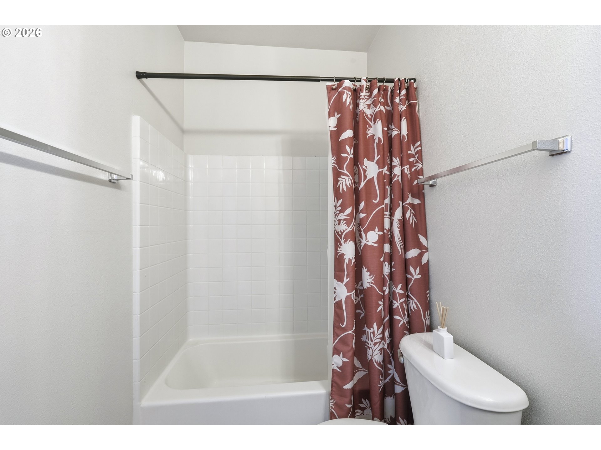 Photo #17: 127255706 Listing: Photo #17