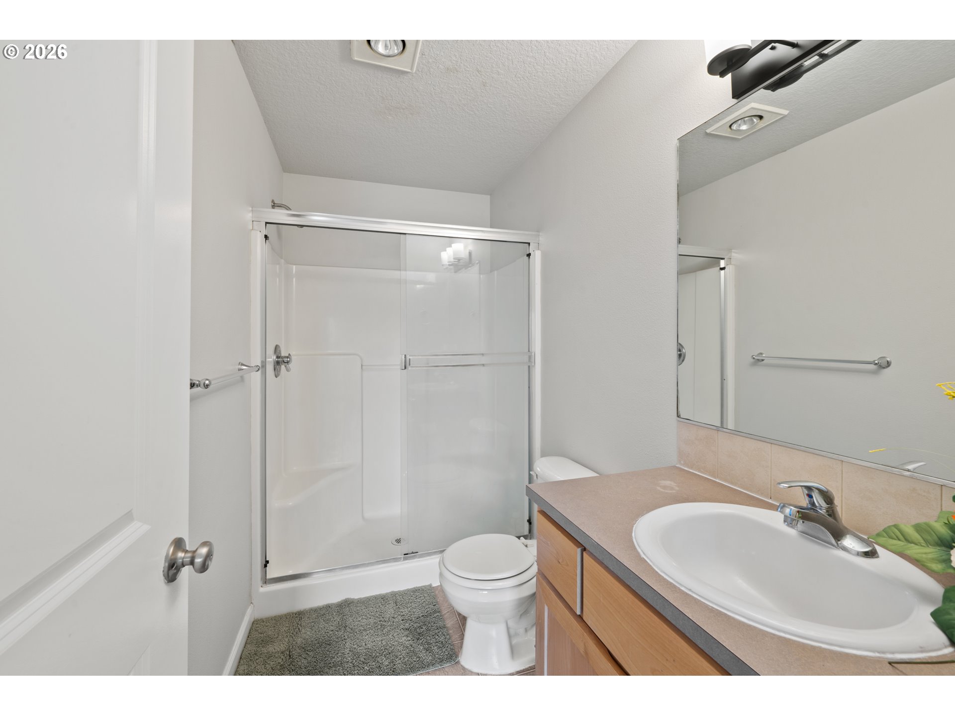 Photo #7: 127424456 Listing: Photo #7