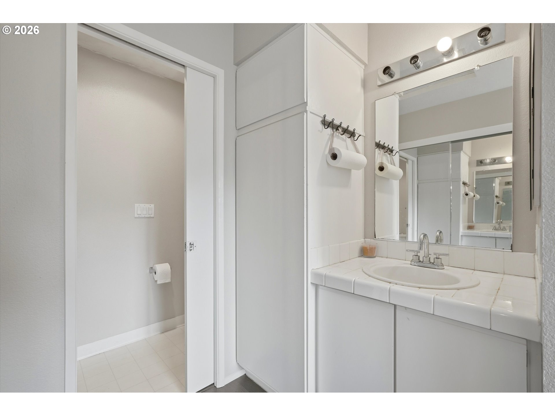 Photo #19: 127643092 Listing: Photo #19