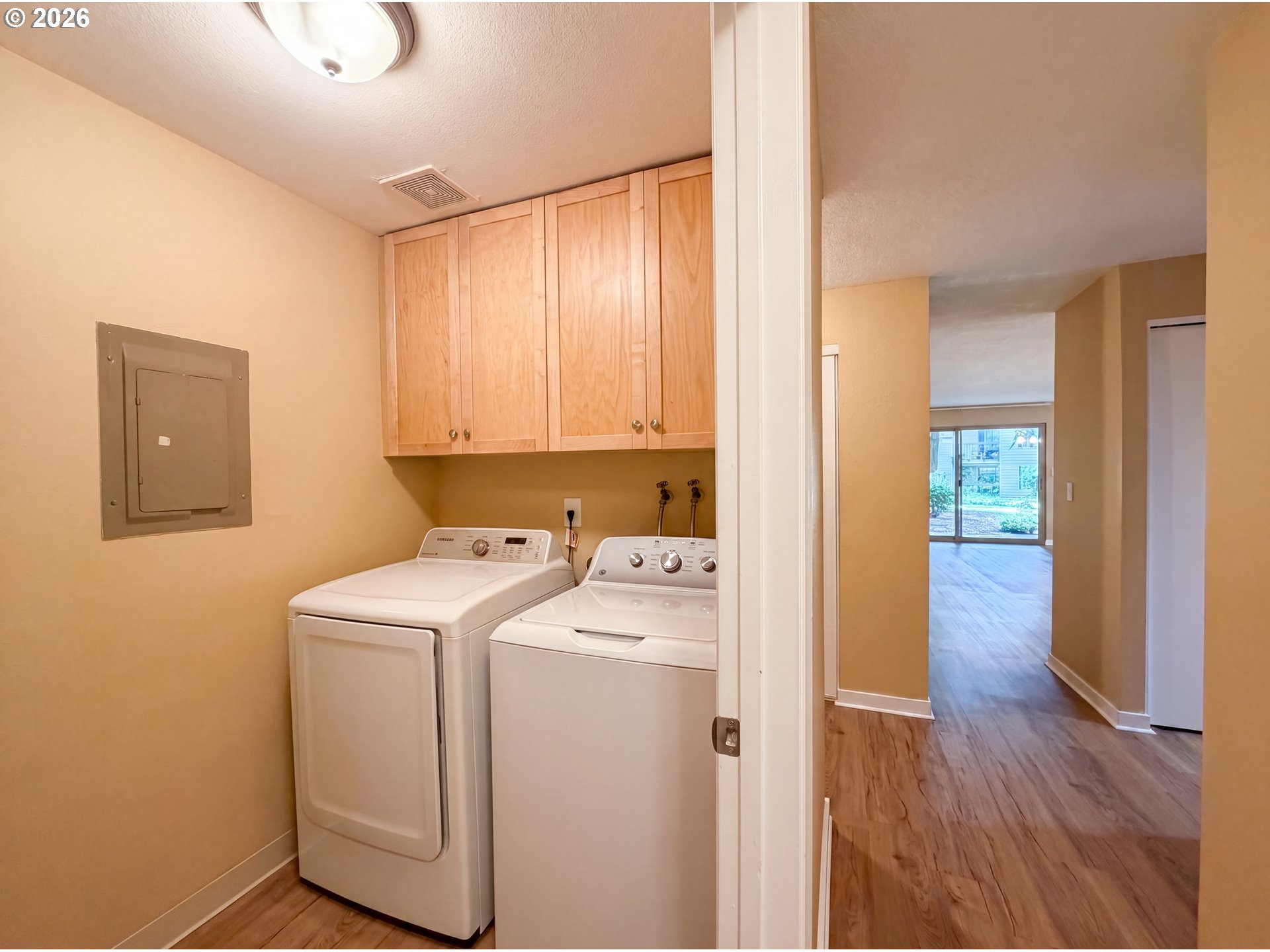 Photo #11: 127652438 Listing: Photo #11