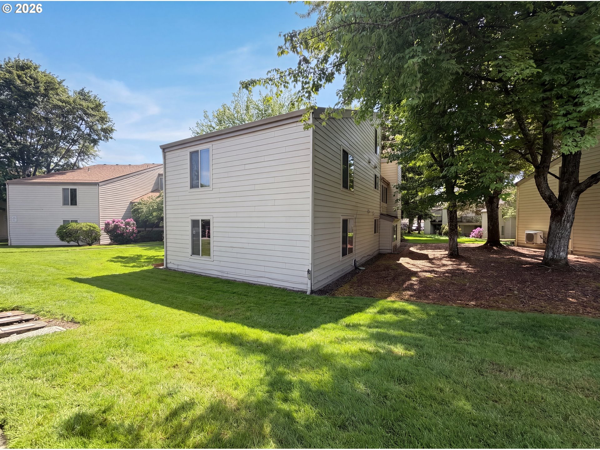 Photo #19: 127652438 Listing: Photo #19
