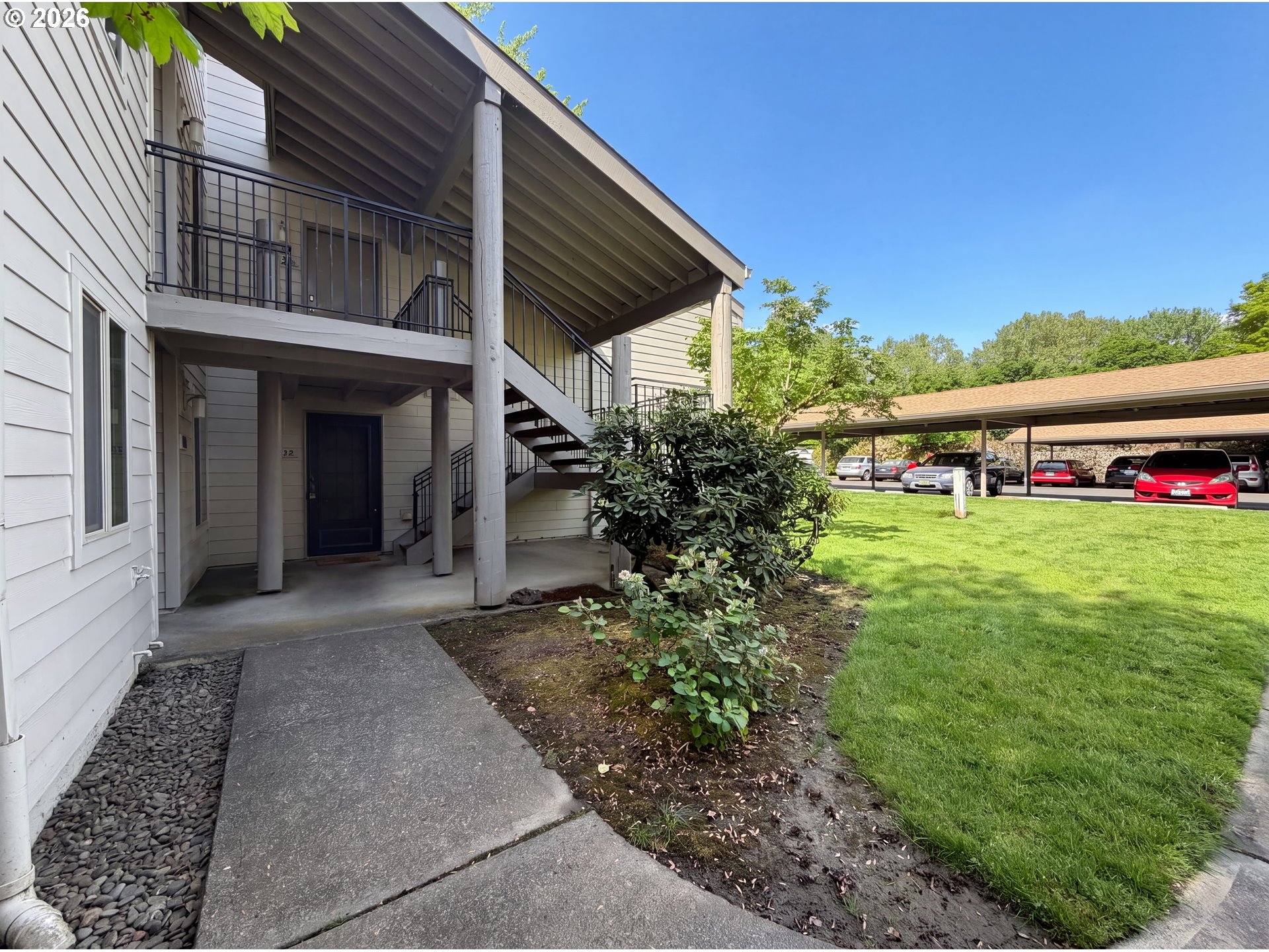 Photo #17: 127652438 Listing: Photo #17
