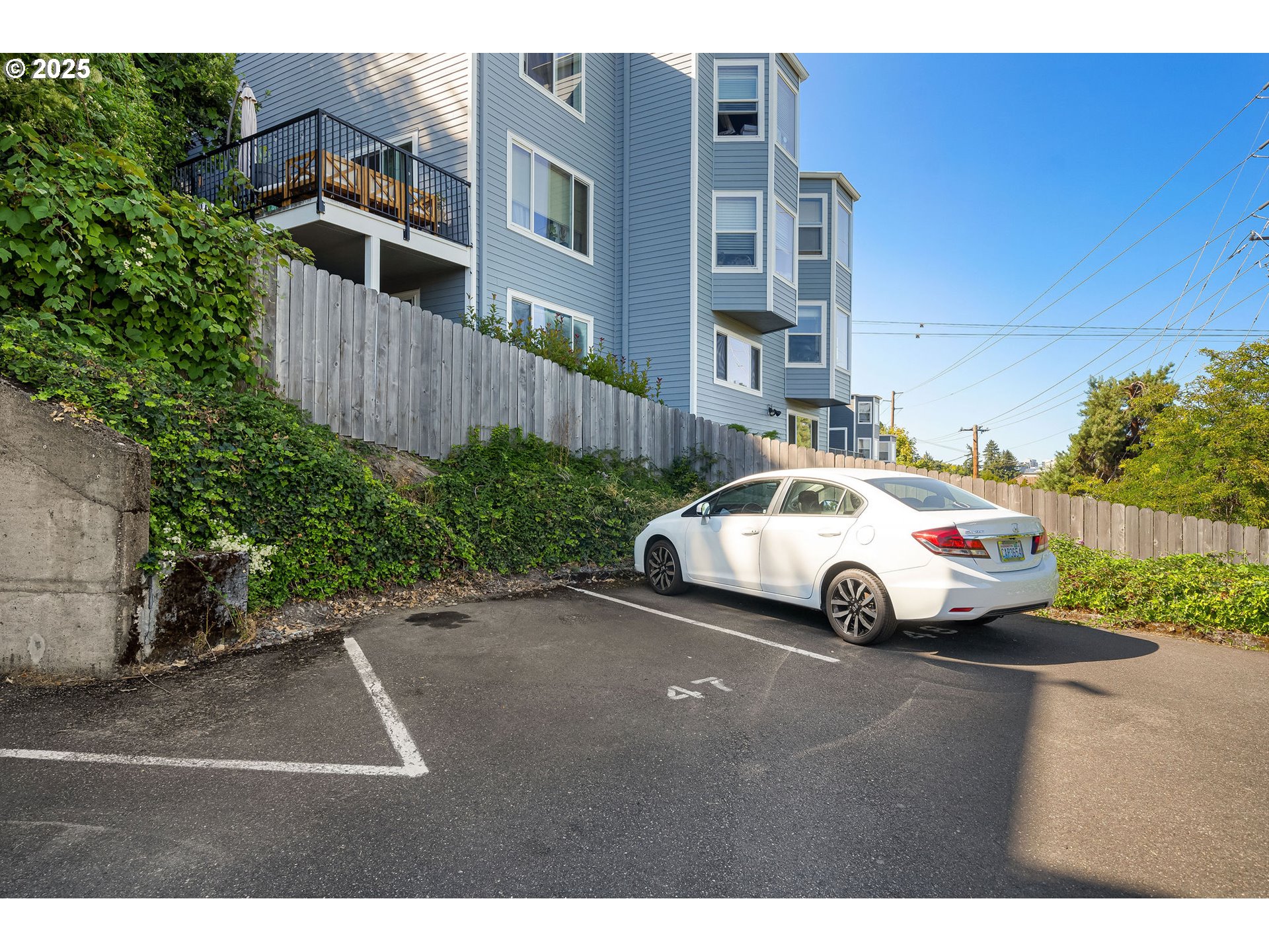 Photo #12: 127712759 Listing: Photo #12