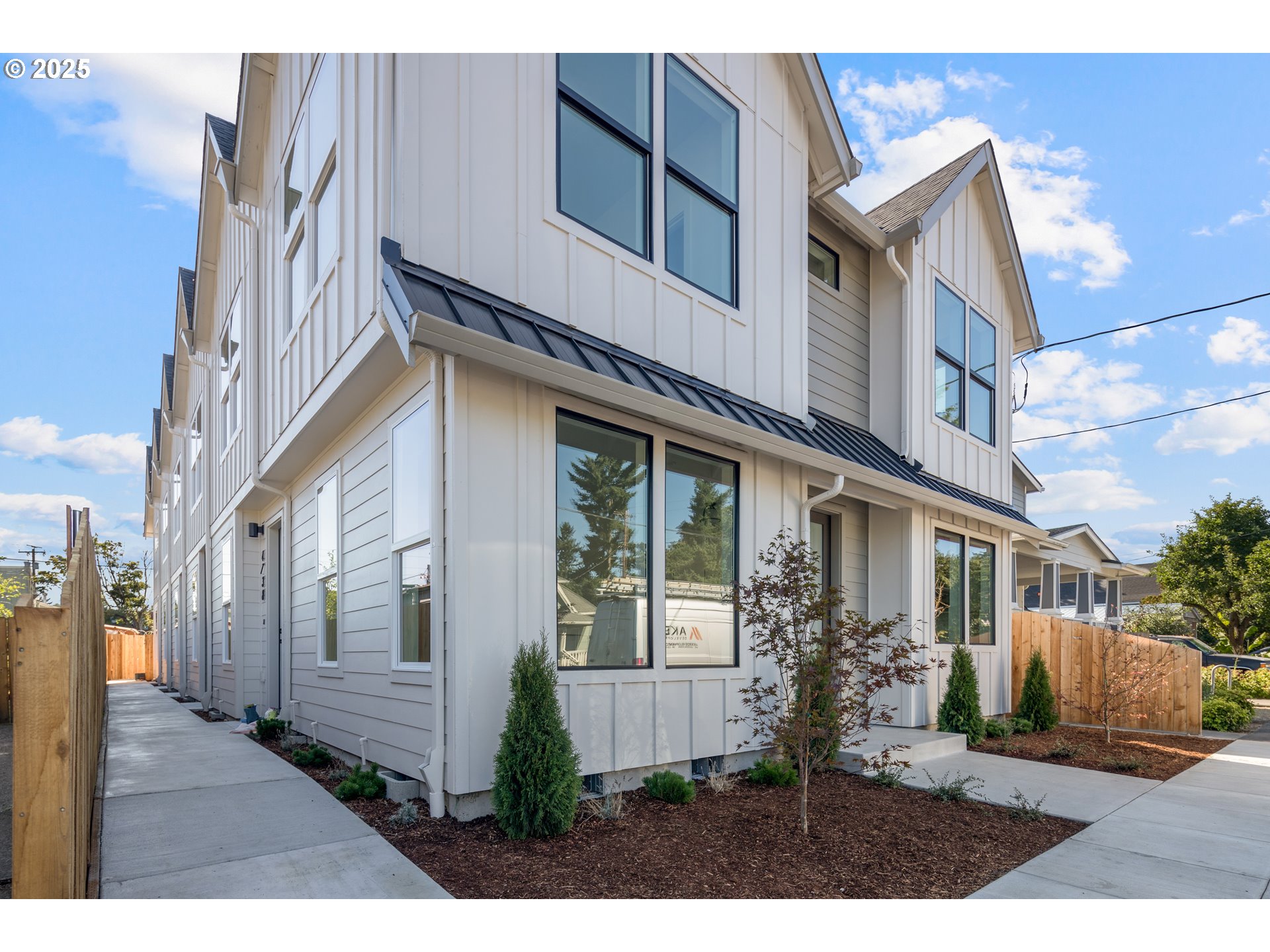 4734 SE 65TH AVE, Portland OR 97206