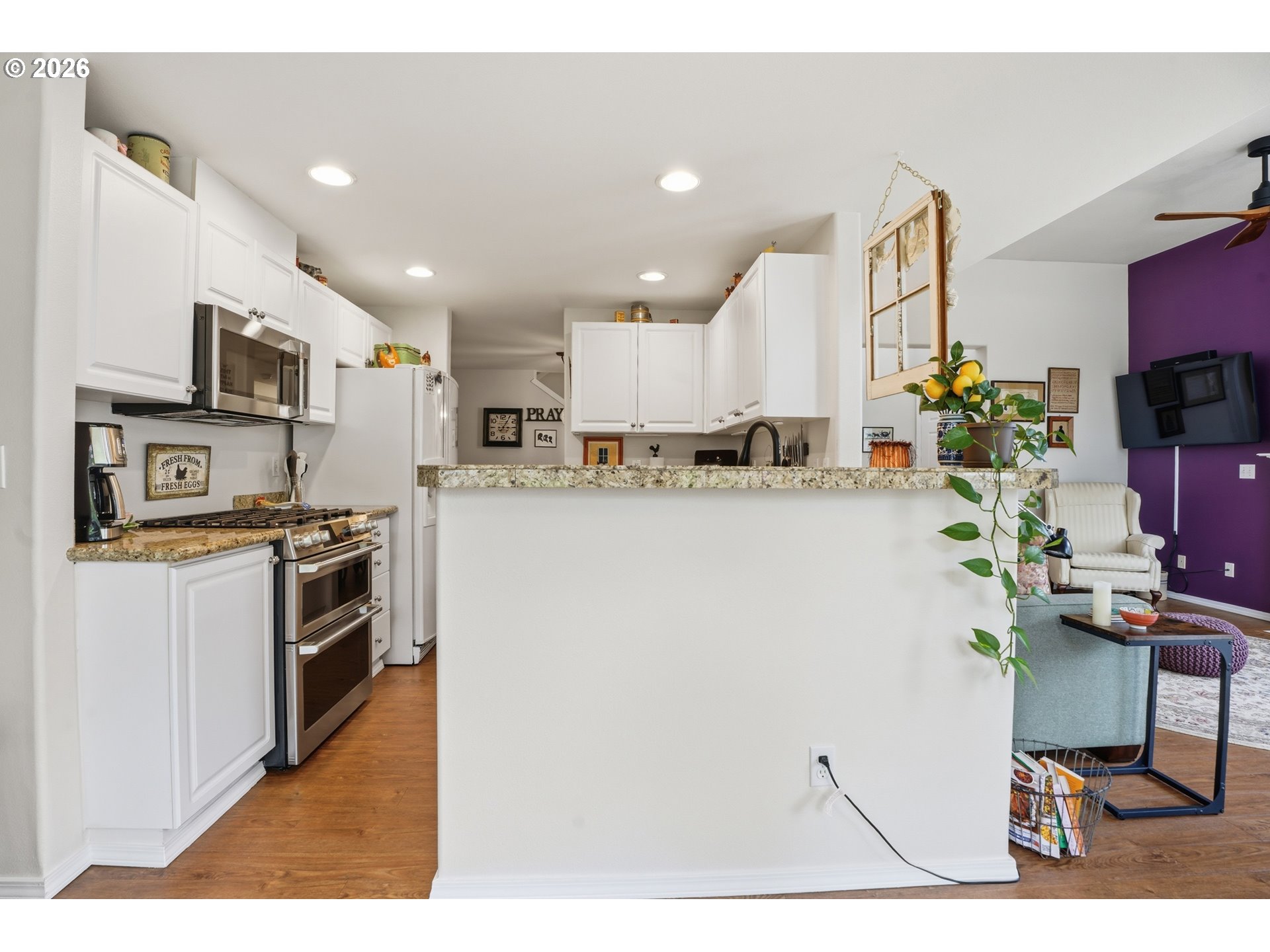 Photo #5: 128016917 Listing: Photo #5