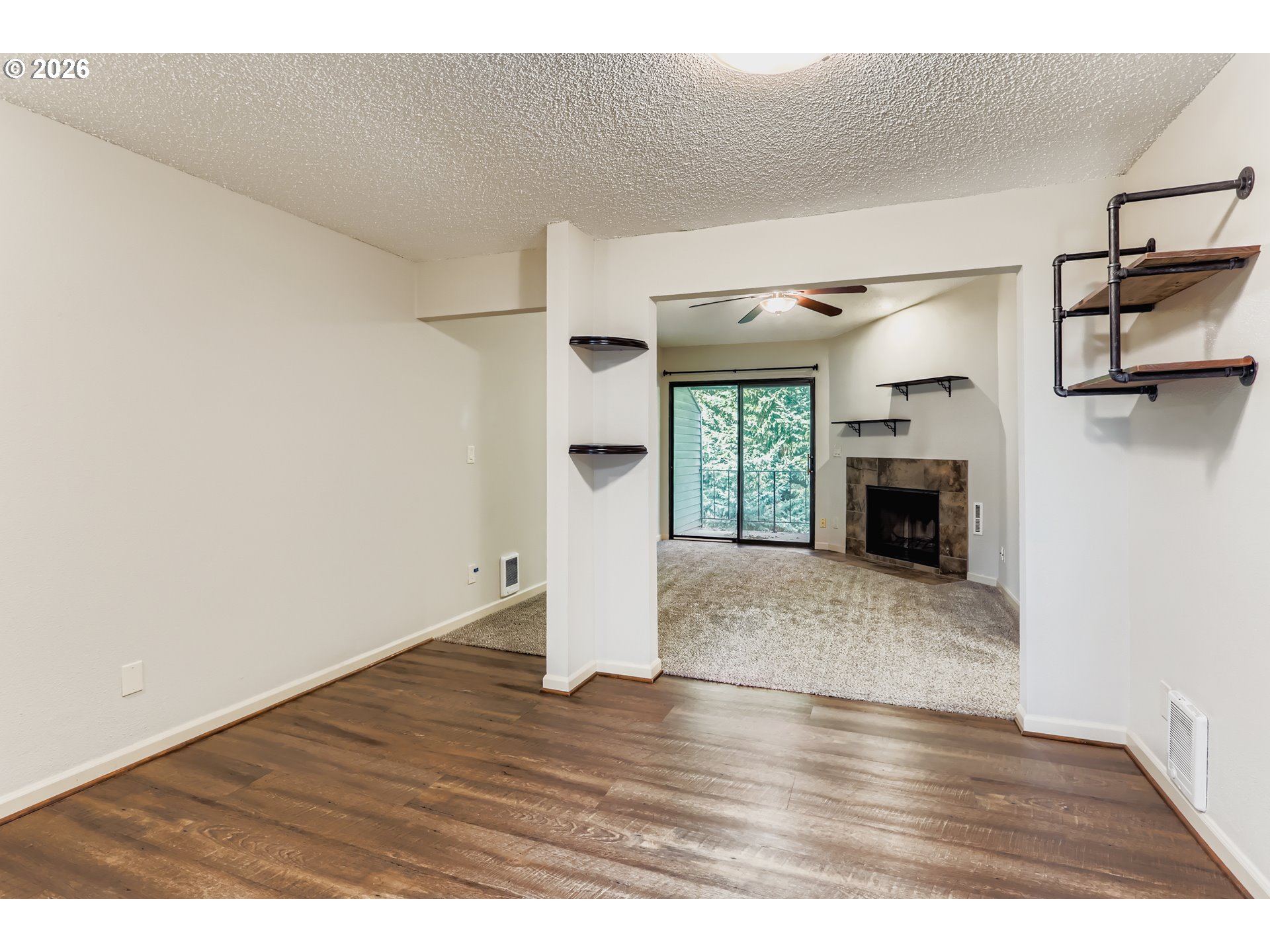 Photo #17: 128090461 Listing: Photo #17