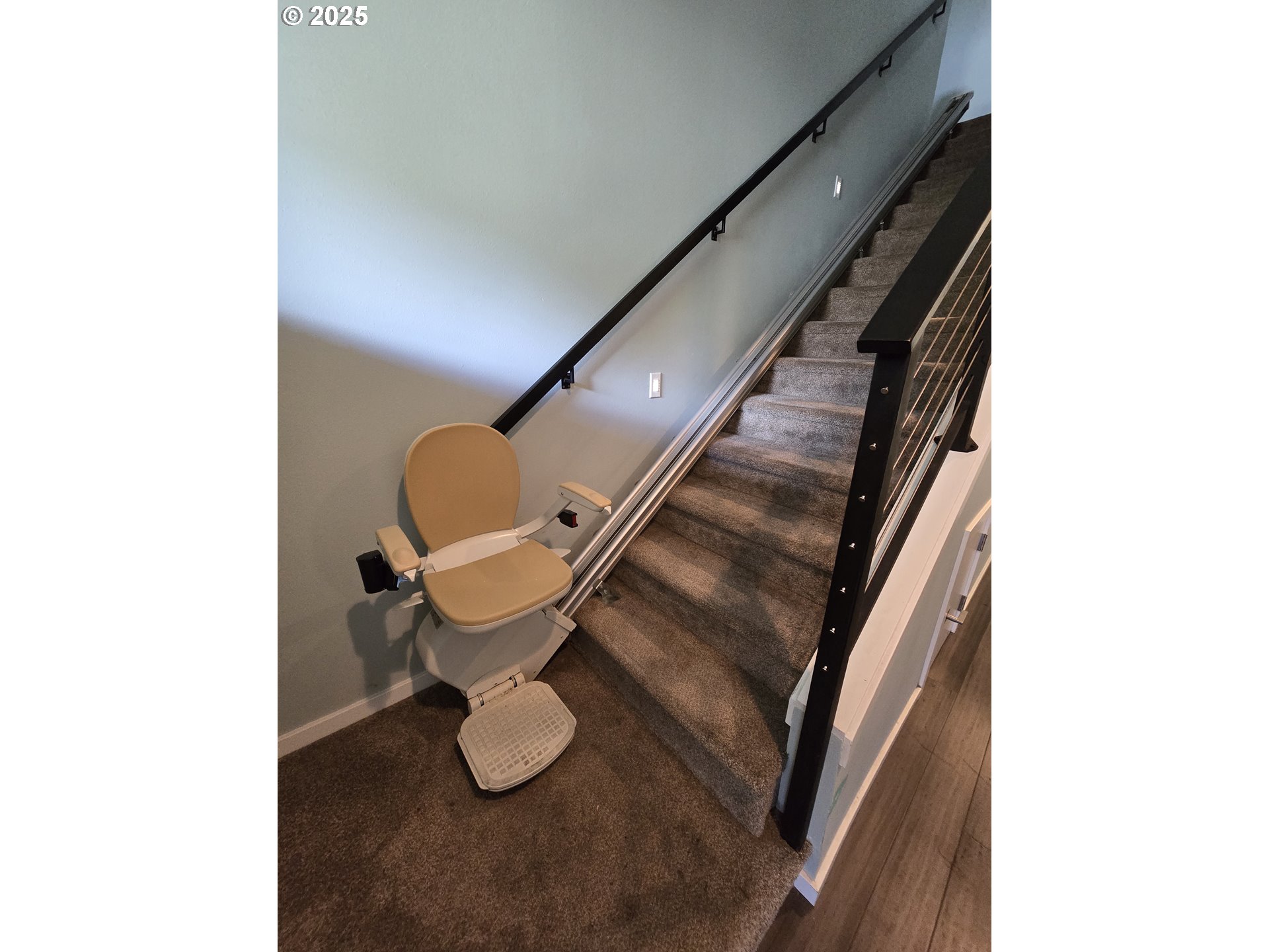 202 NW QUAIL GARDENS PL, Hillsboro, OR, 97124