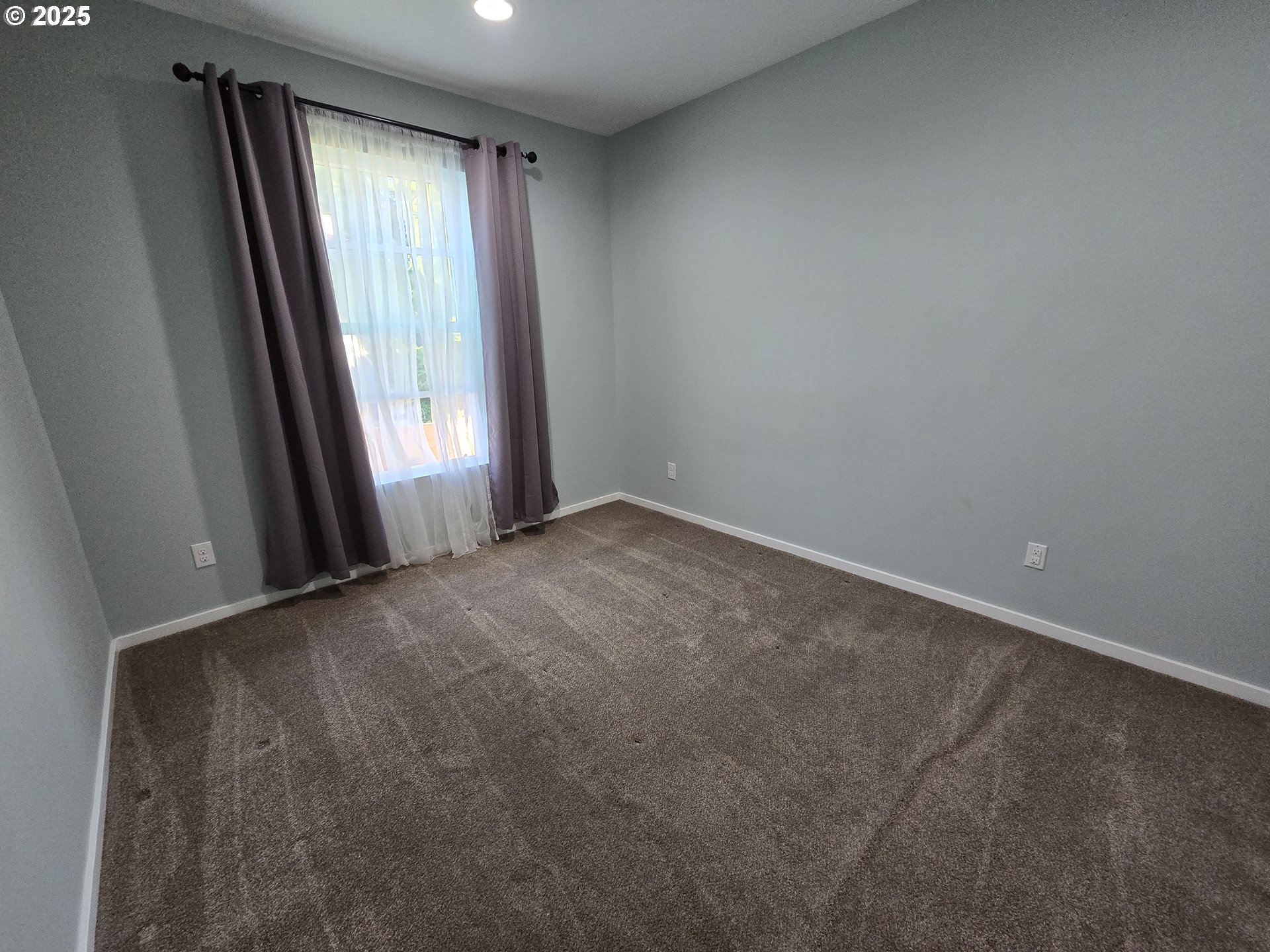 202 NW QUAIL GARDENS PL, Hillsboro, OR, 97124