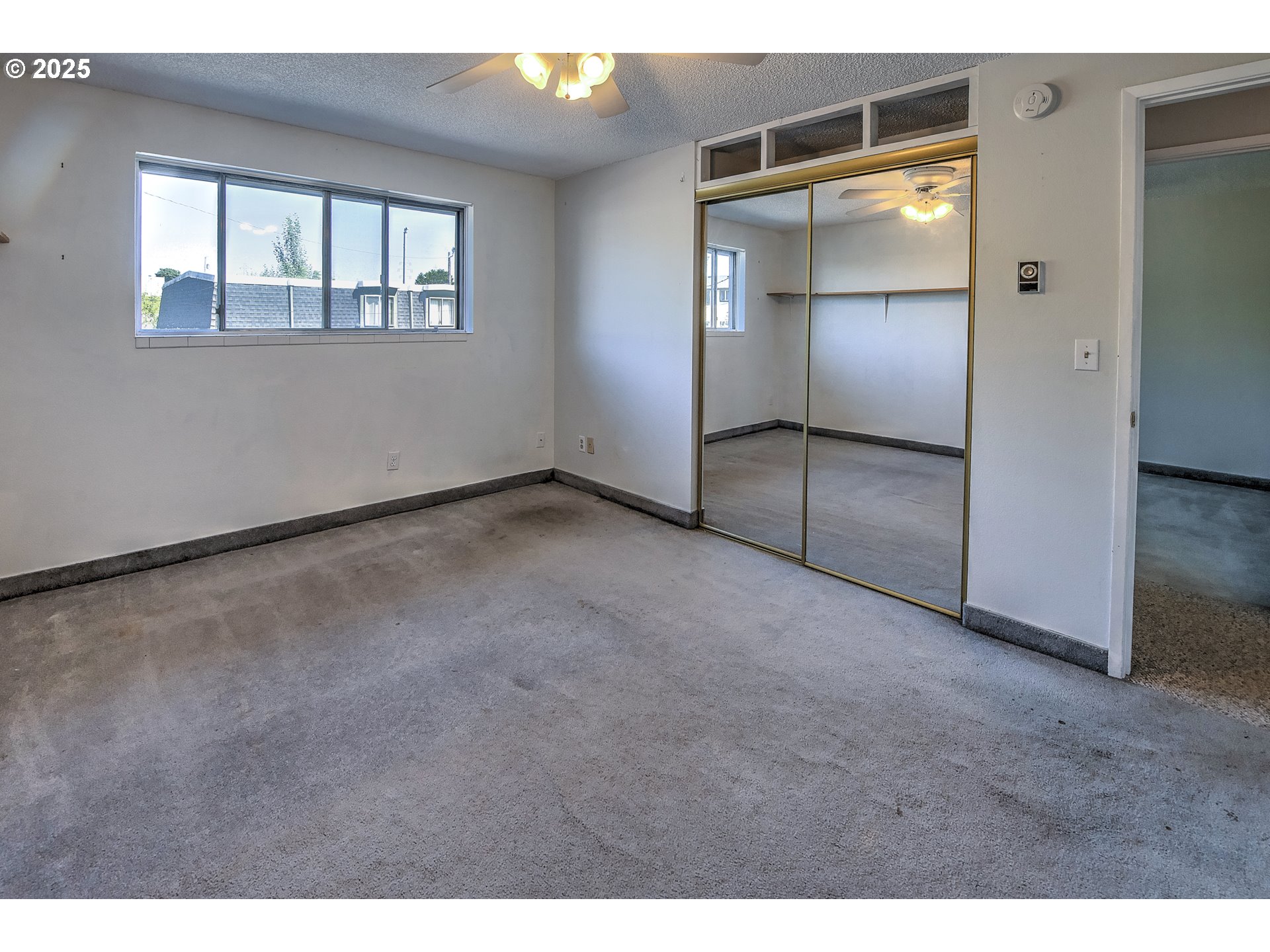 Photo #37: 129448726 Listing: Photo #37
