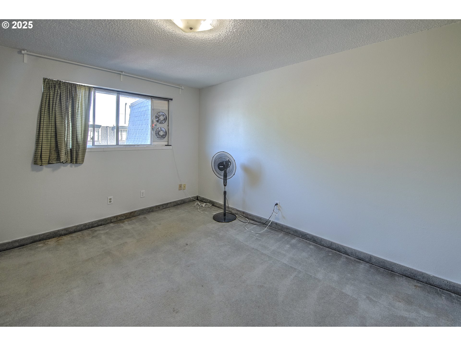 Photo #42: 129448726 Listing: Photo #42