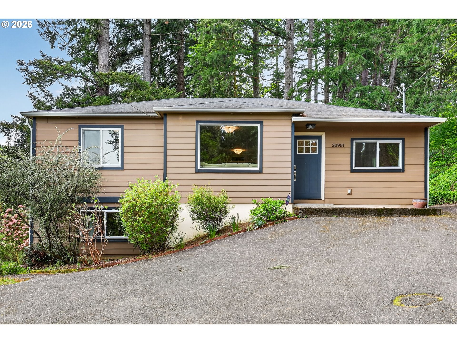 151 E AIREDALE AVE, La Center, WA, 98629