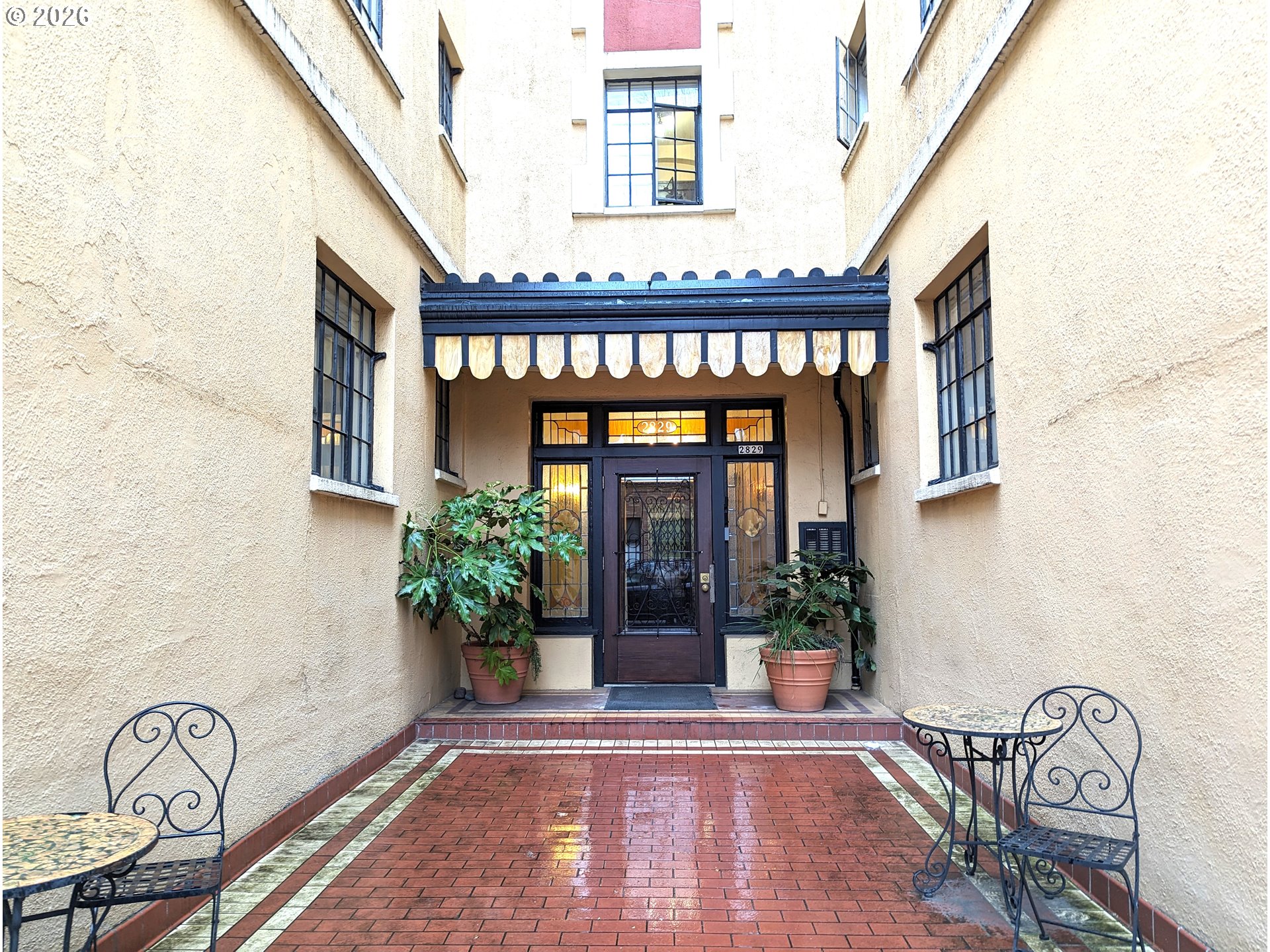 Photo #2: 129621291 Listing: Photo #2