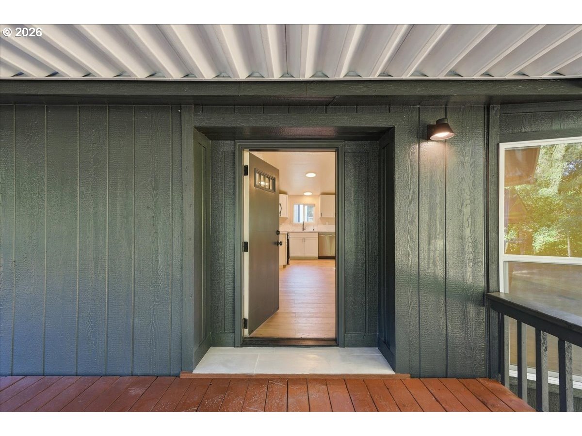 Property photo 5 of 34
