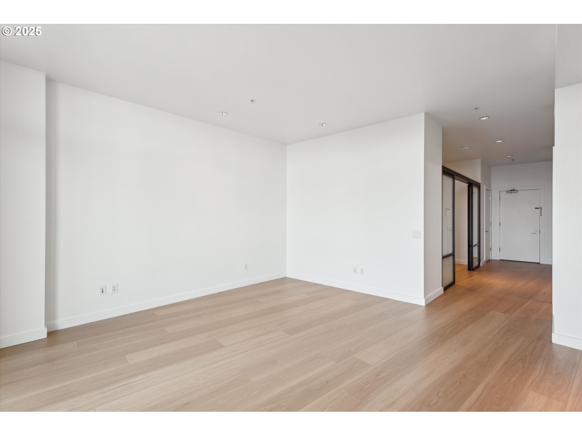 Photo #11: 131465258 Listing: Photo #11