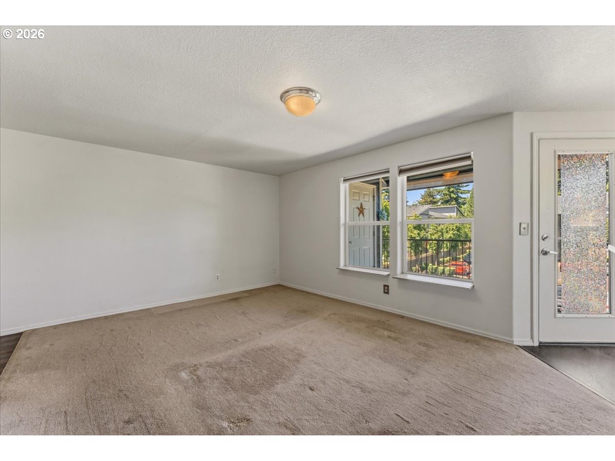Photo #8: 131601175 Listing: Photo #8