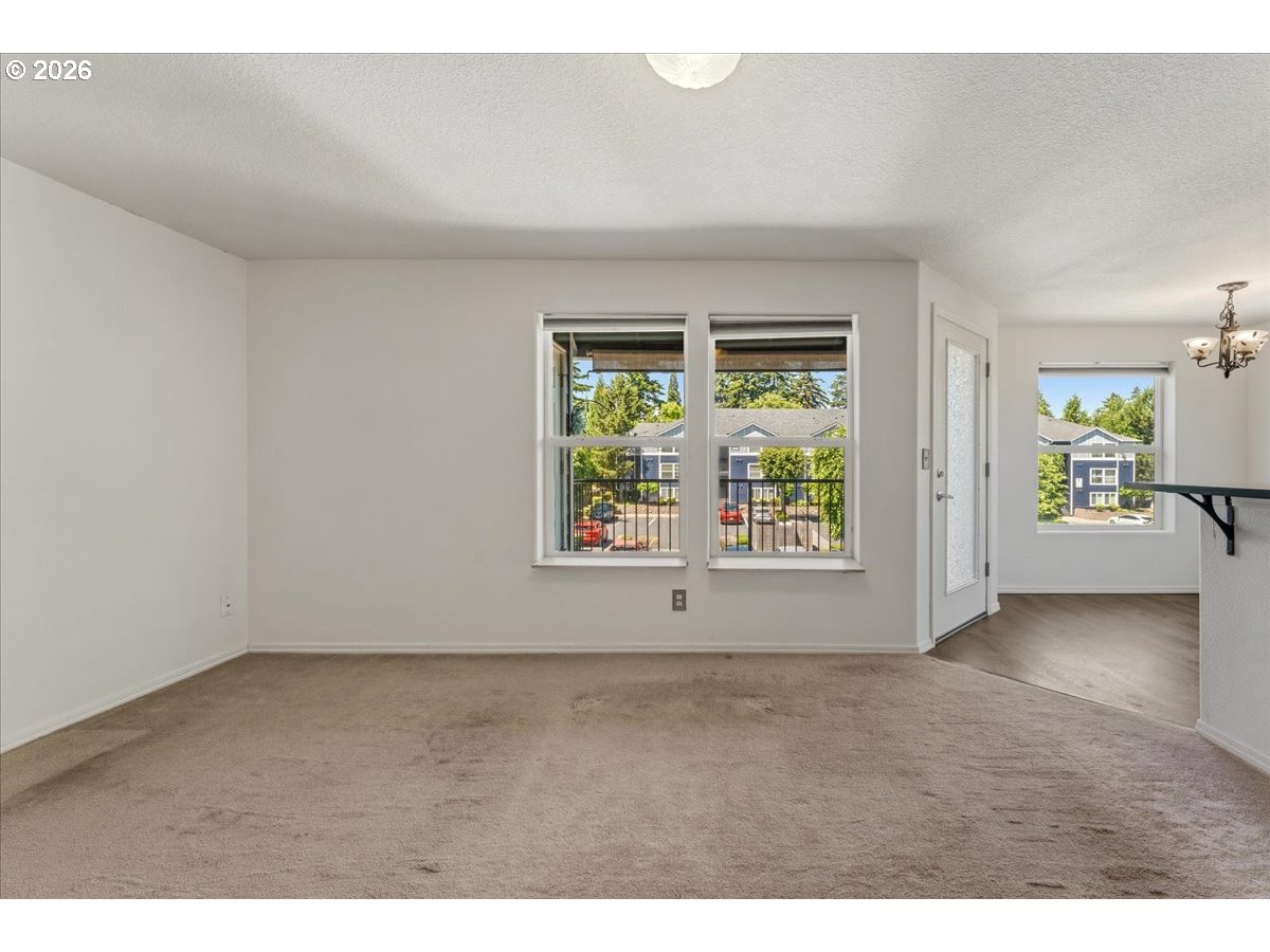 Photo #7: 131601175 Listing: Photo #7