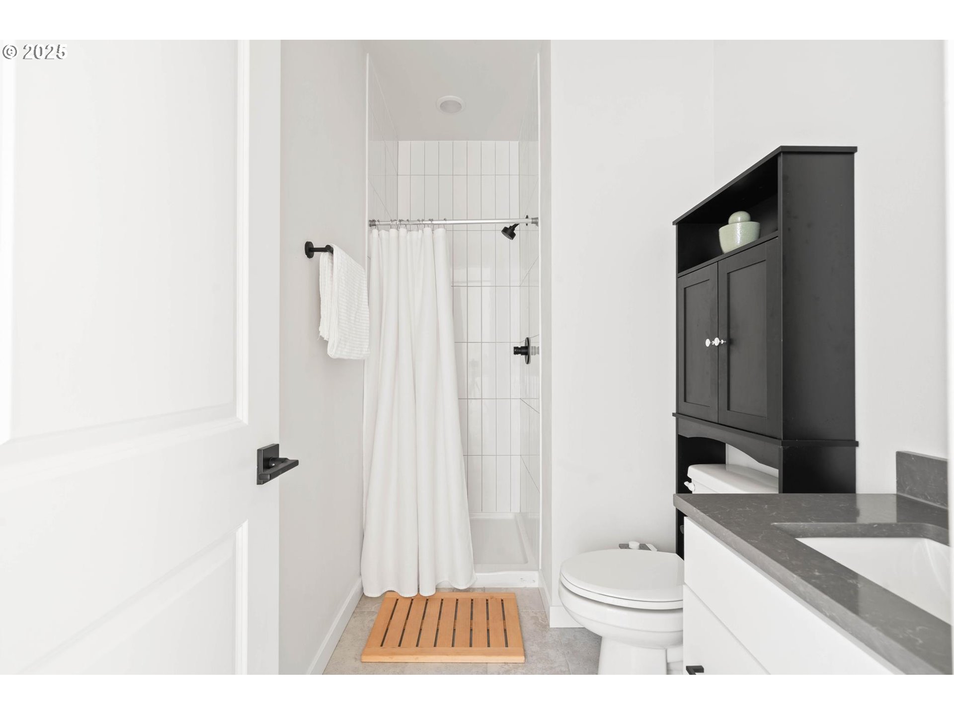 Photo #23: 132101965 Listing: Photo #23