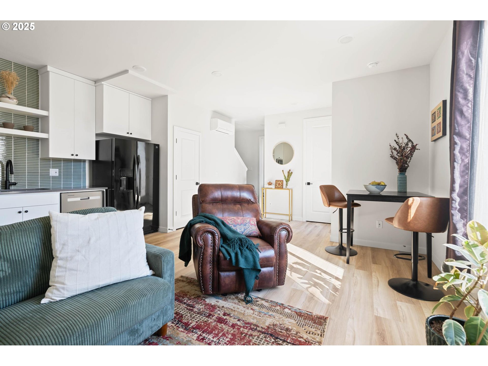 Photo #8: 132101965 Listing: Photo #8