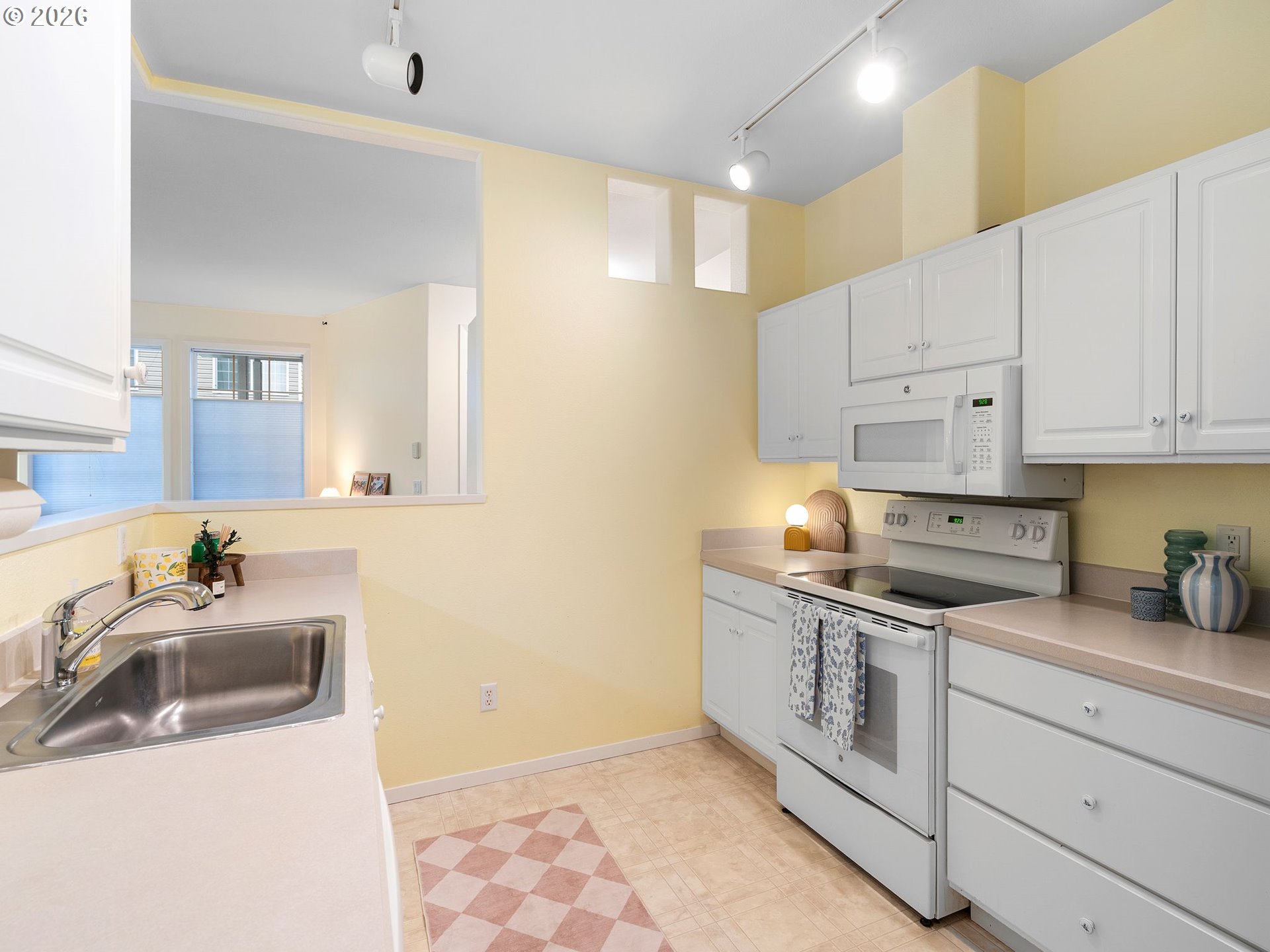 Photo #11: 132385102 Listing: Photo #11