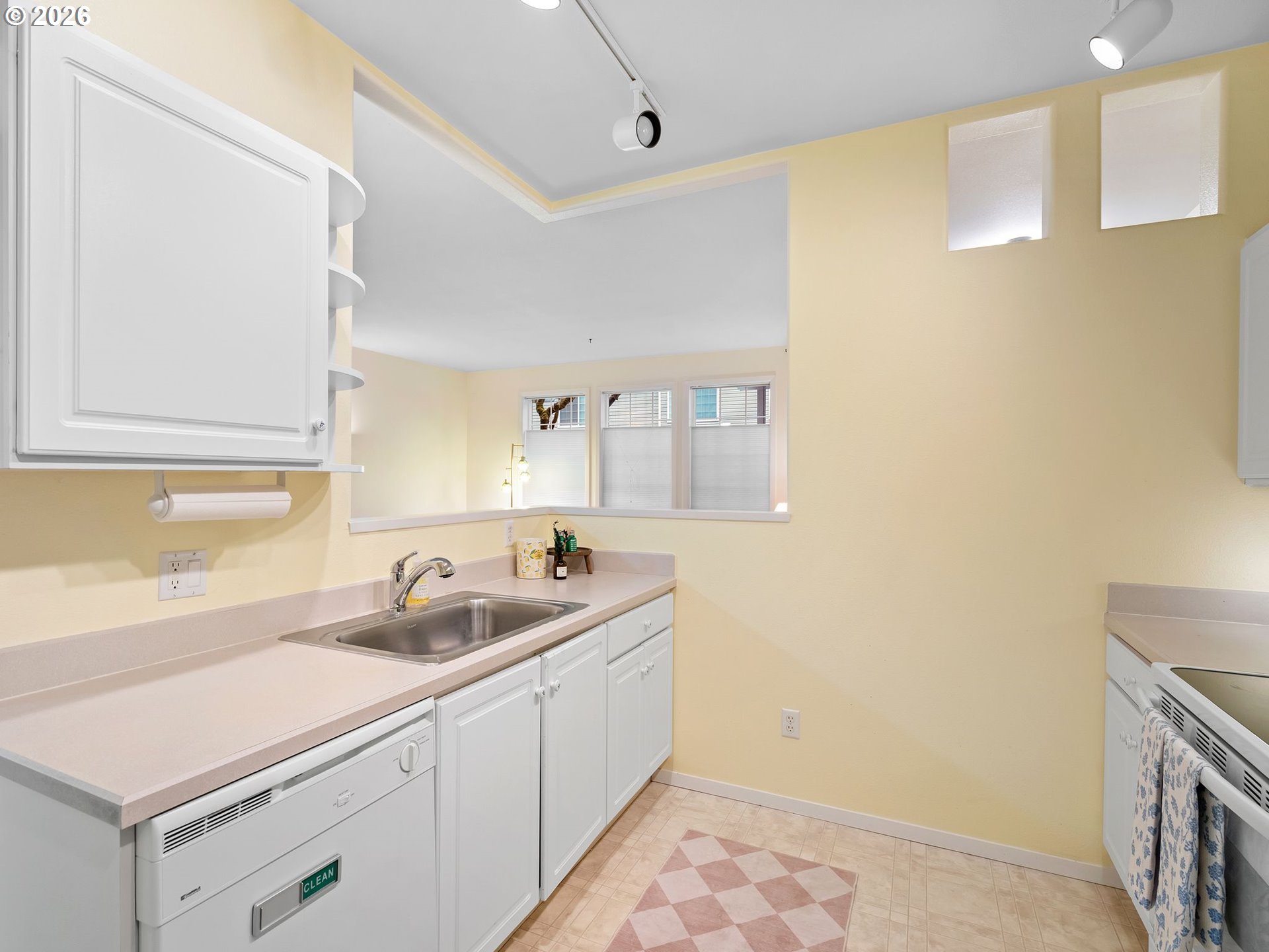 Photo #12: 132385102 Listing: Photo #12