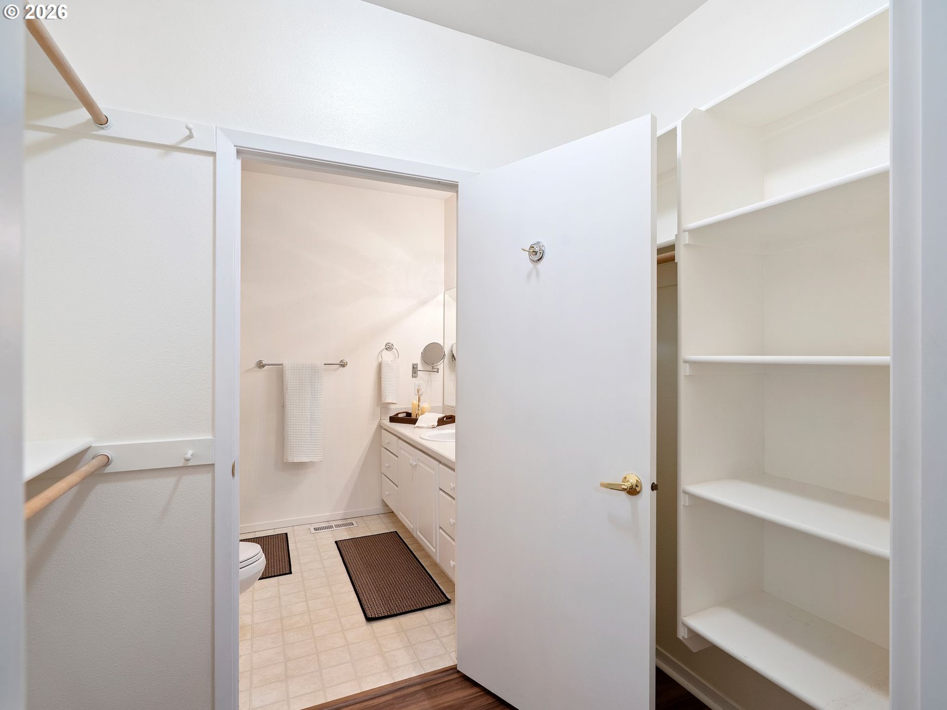 Photo #24: 132385102 Listing: Photo #24