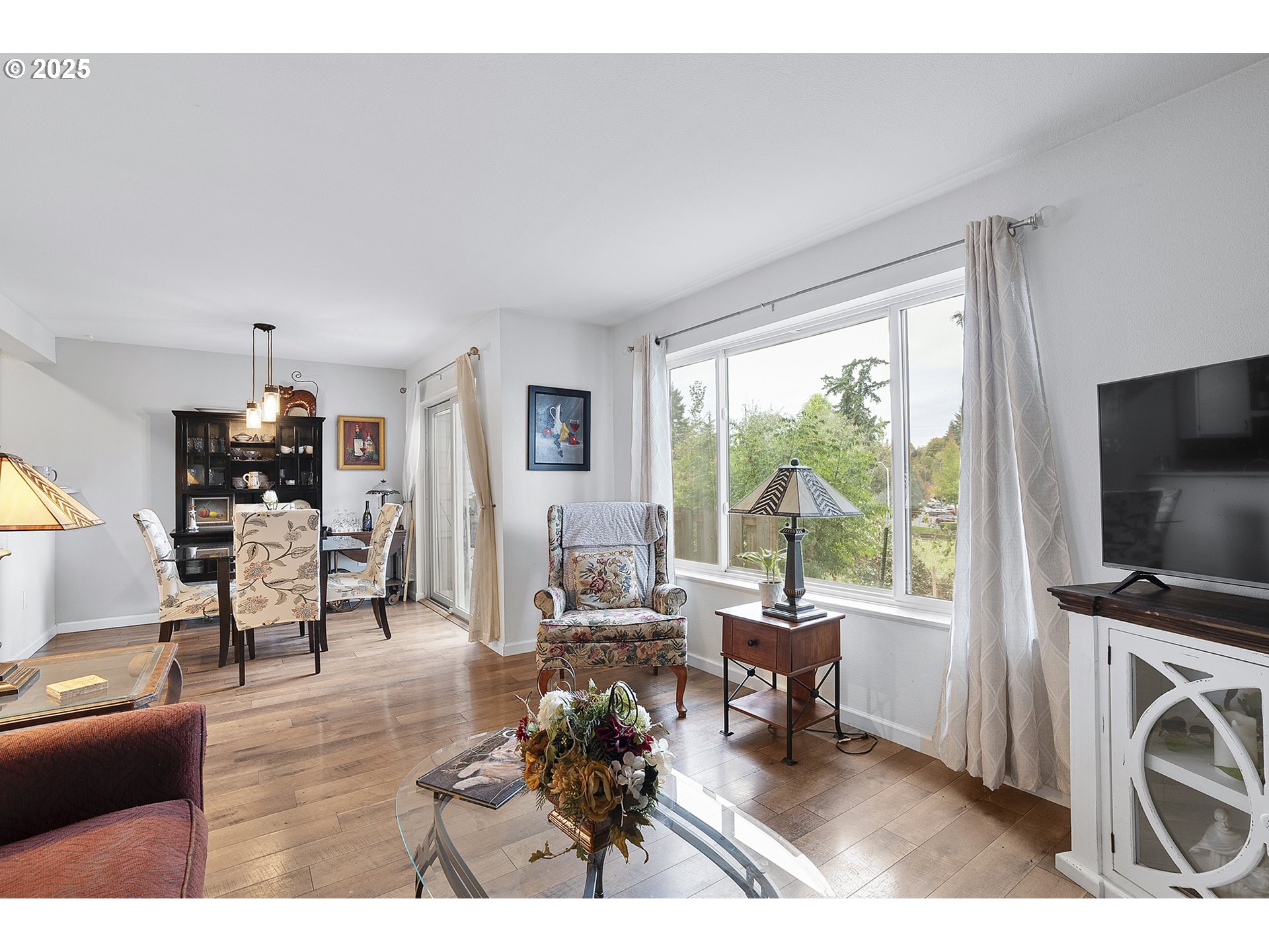 Photo #16: 133189428 Listing: Photo #16