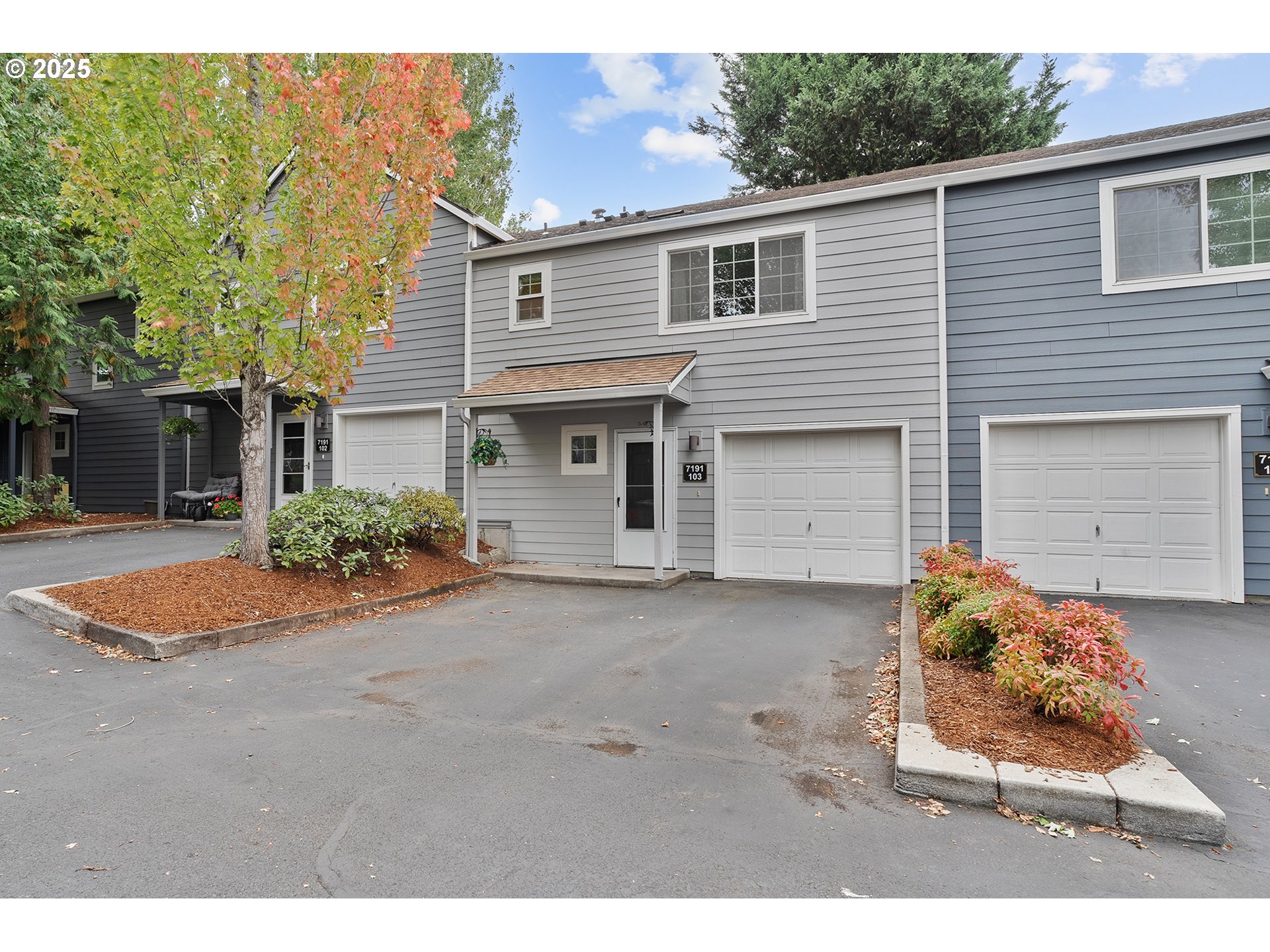 Photo #2: 133189428 Listing 