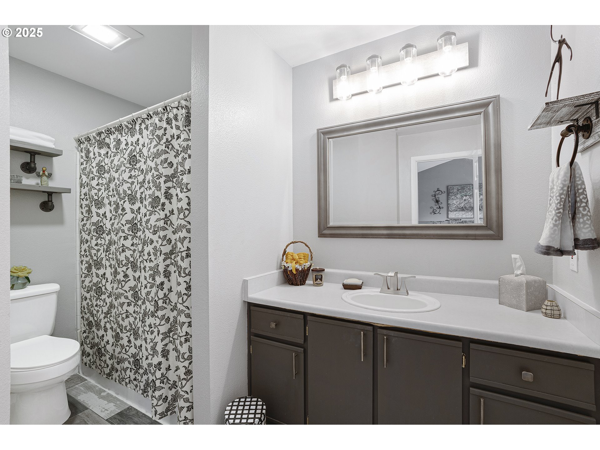 Photo #21: 133189428 Listing: Photo #21