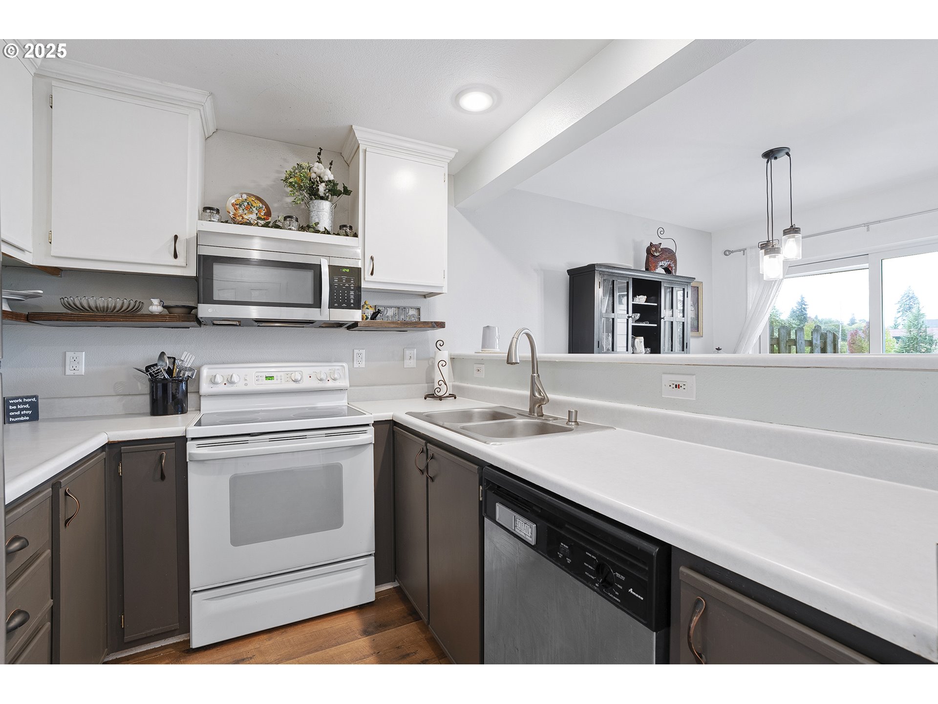 Photo #7: 133189428 Listing: Photo #7