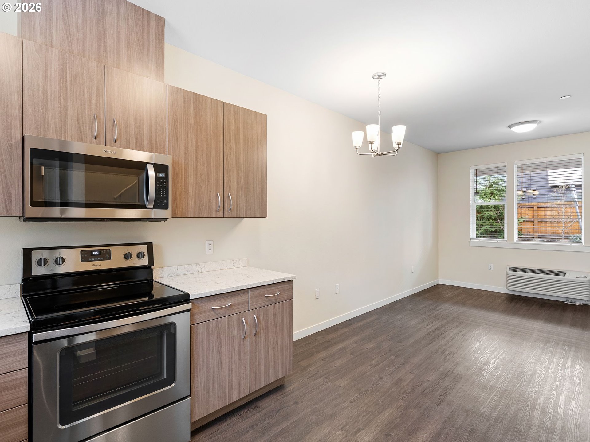 Photo #8: 133542079 Listing: Photo #8