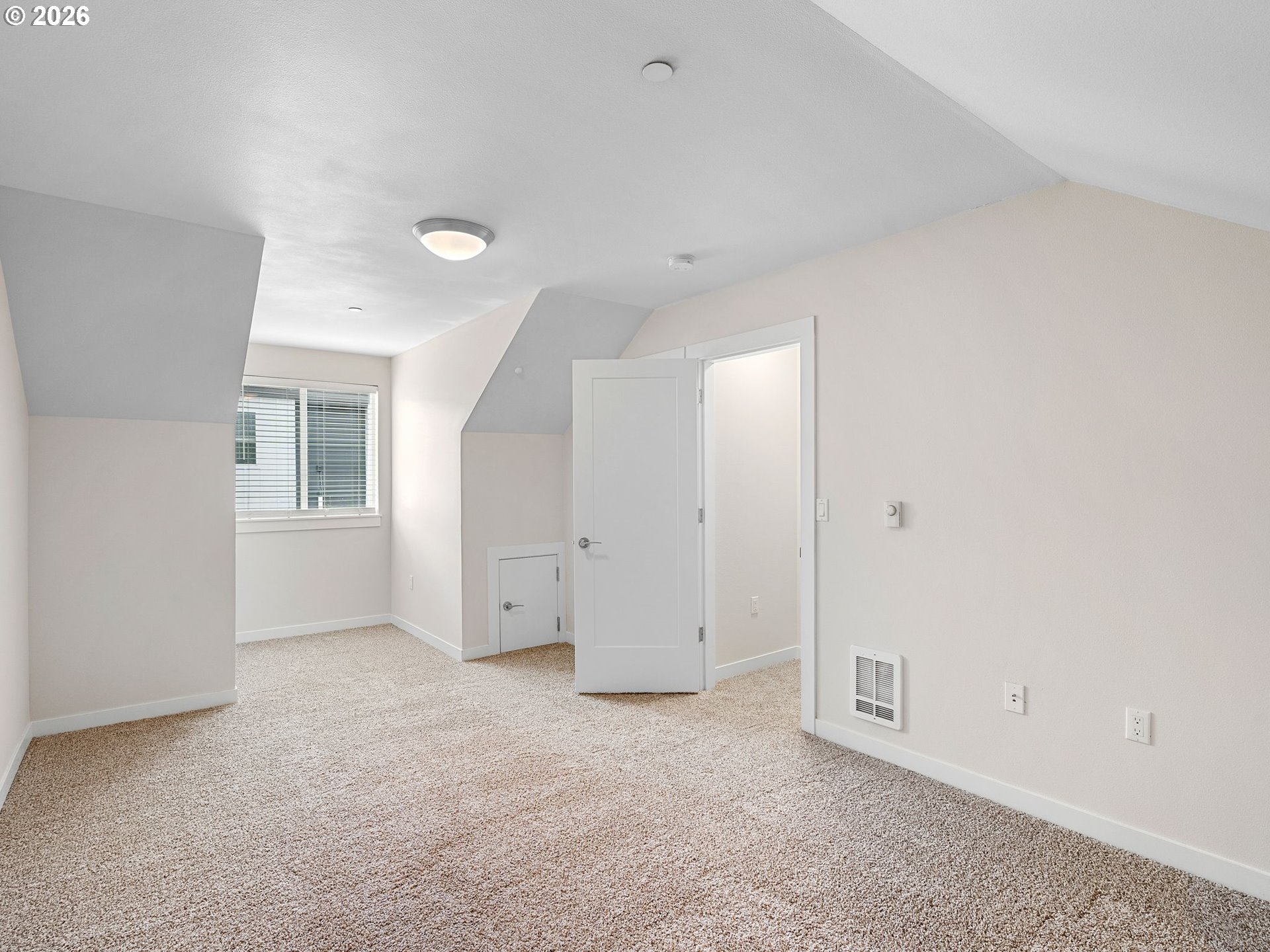 Photo #21: 133542079 Listing: Photo #21