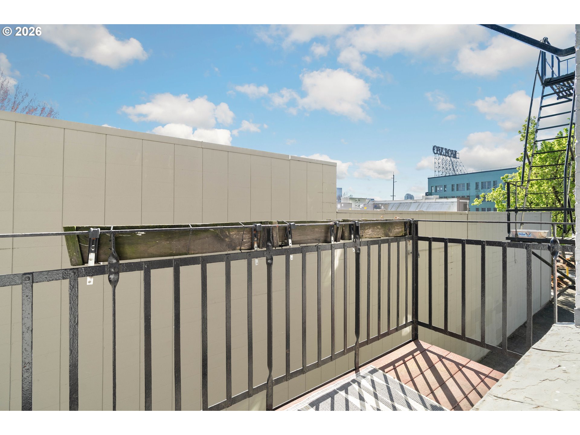 Photo #10: 133982822 Listing: Photo #10