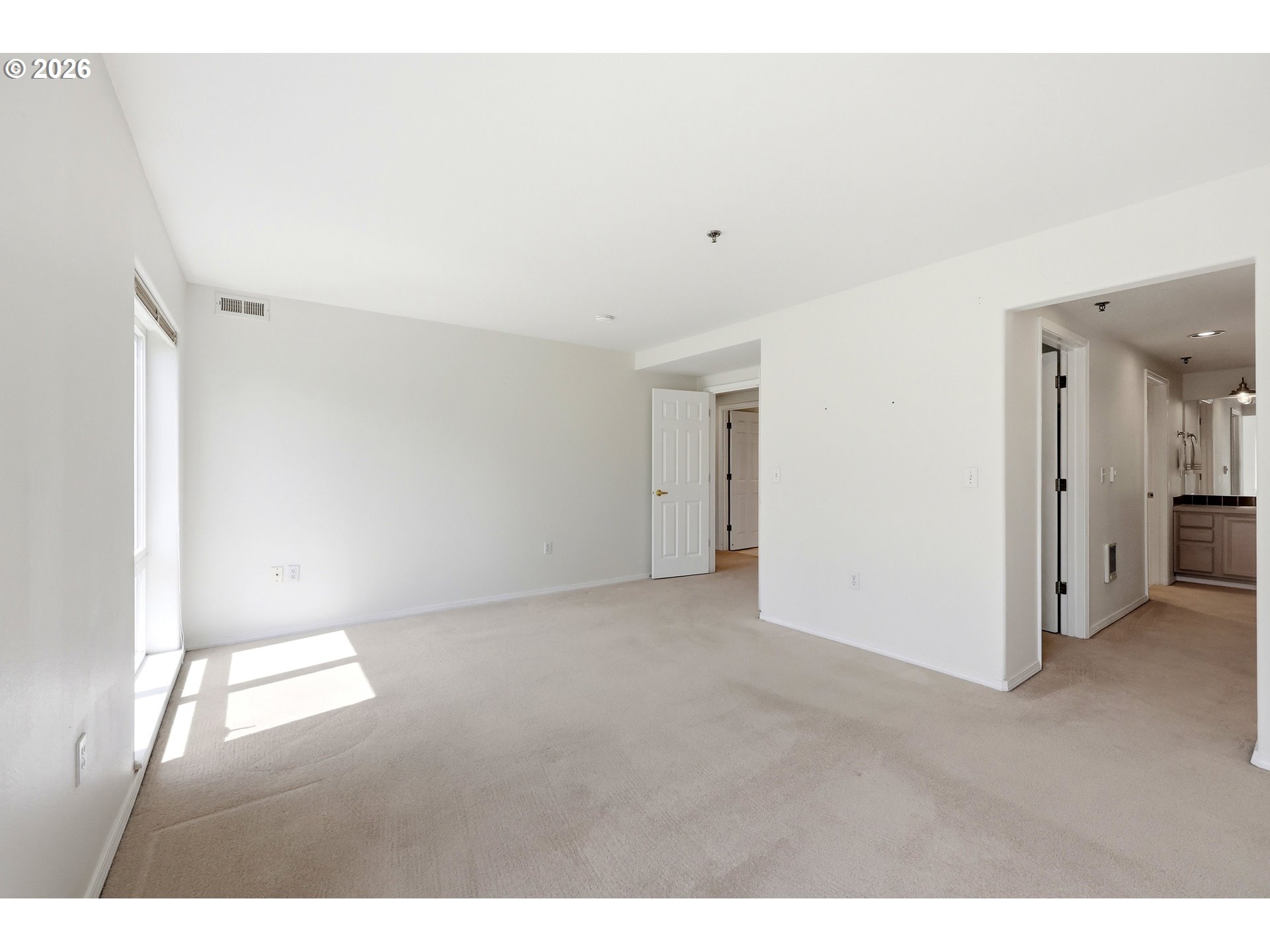 Photo #19: 134863118 Listing: Photo #19