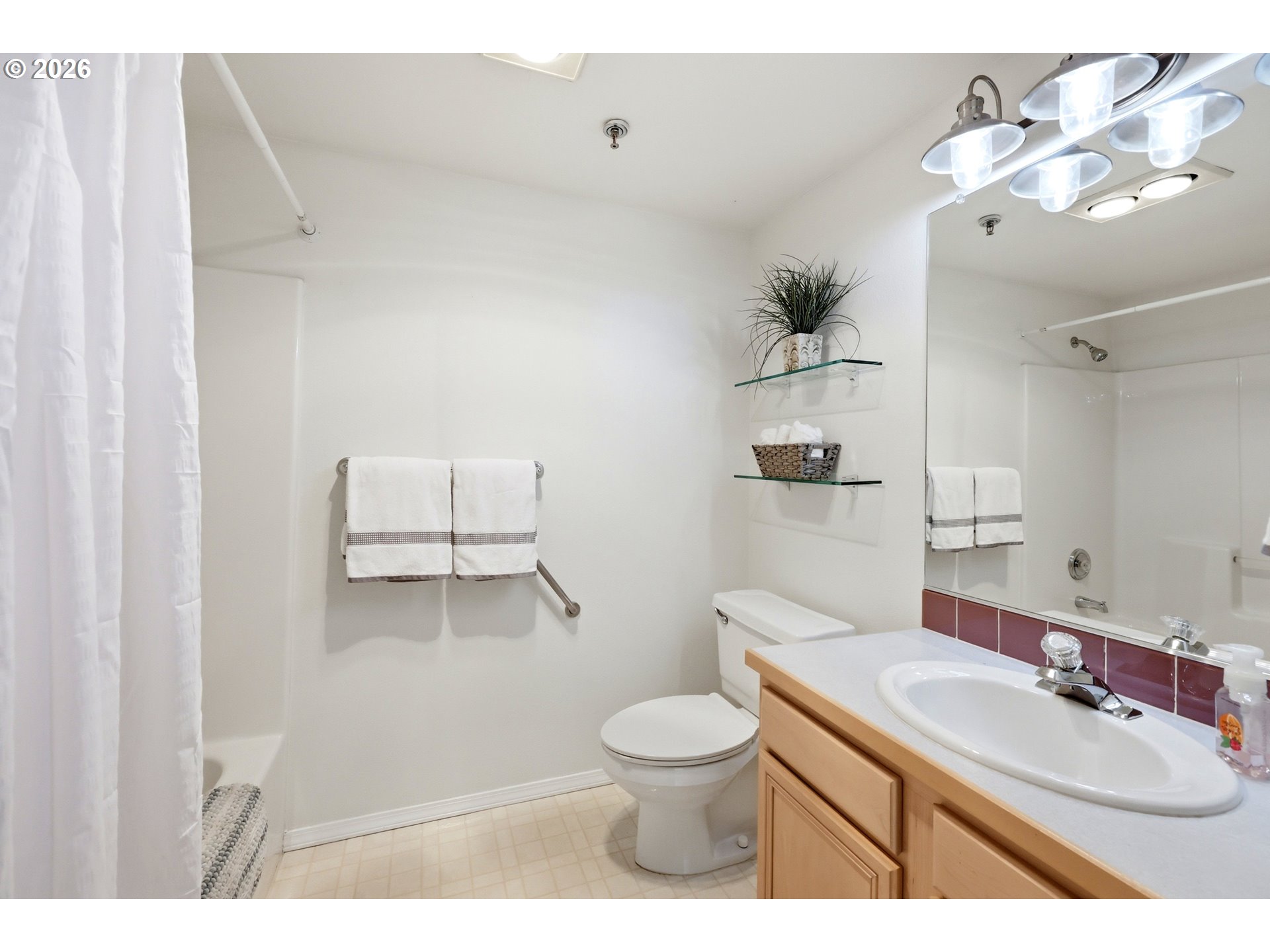 Photo #24: 134863118 Listing: Photo #24