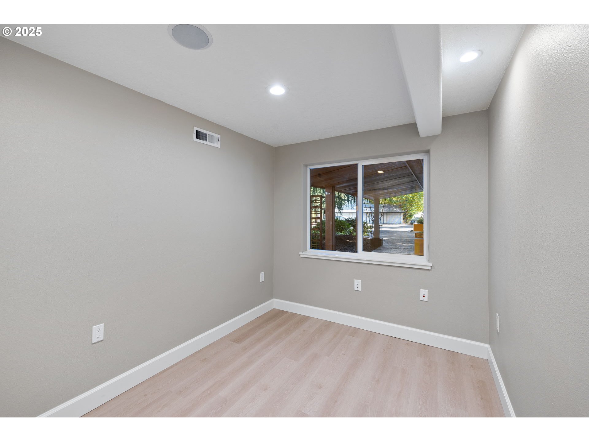 Photo #31: 134969798 Listing: Photo #31